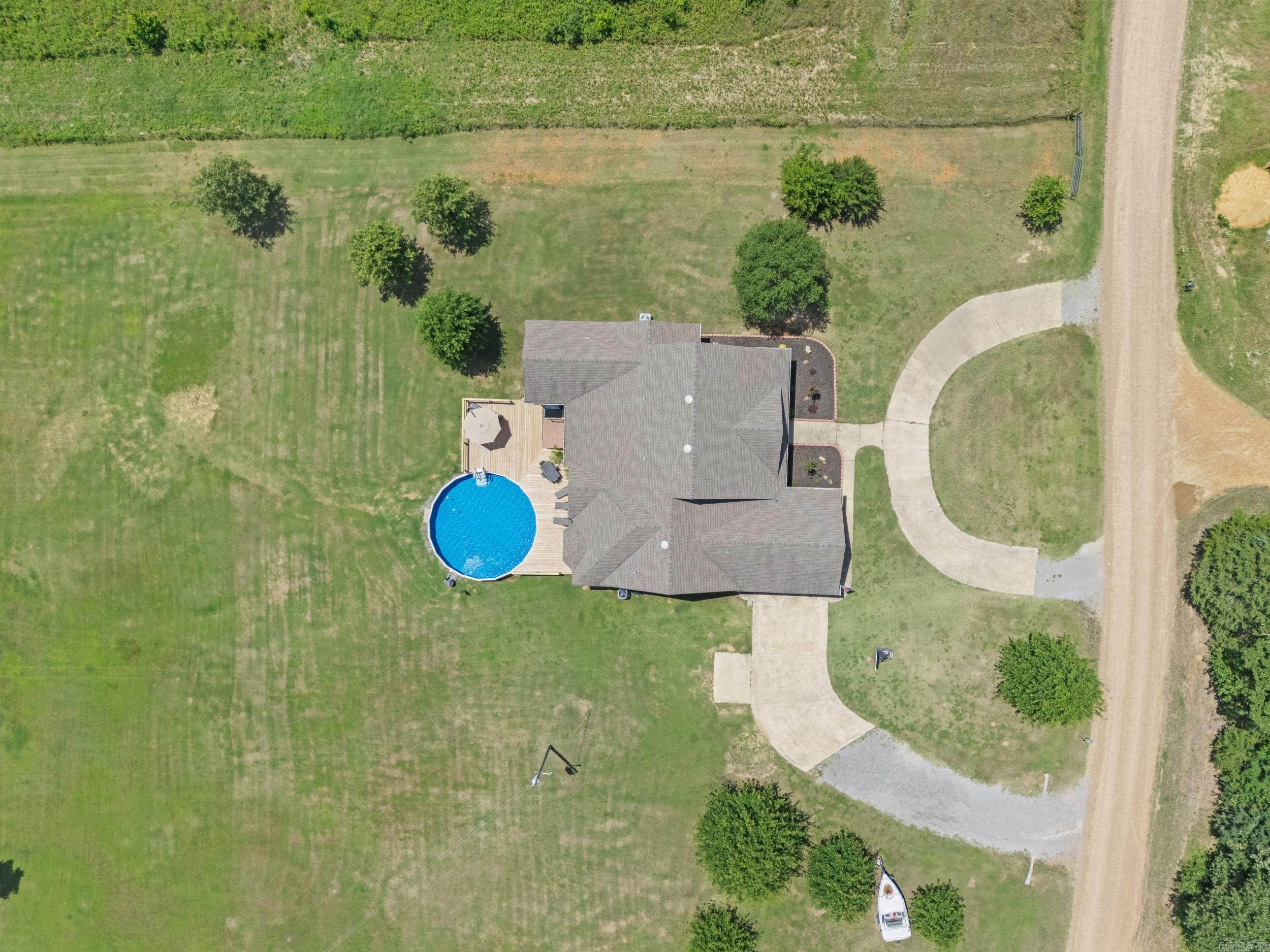 20 County Road 743 Property Photo 43
