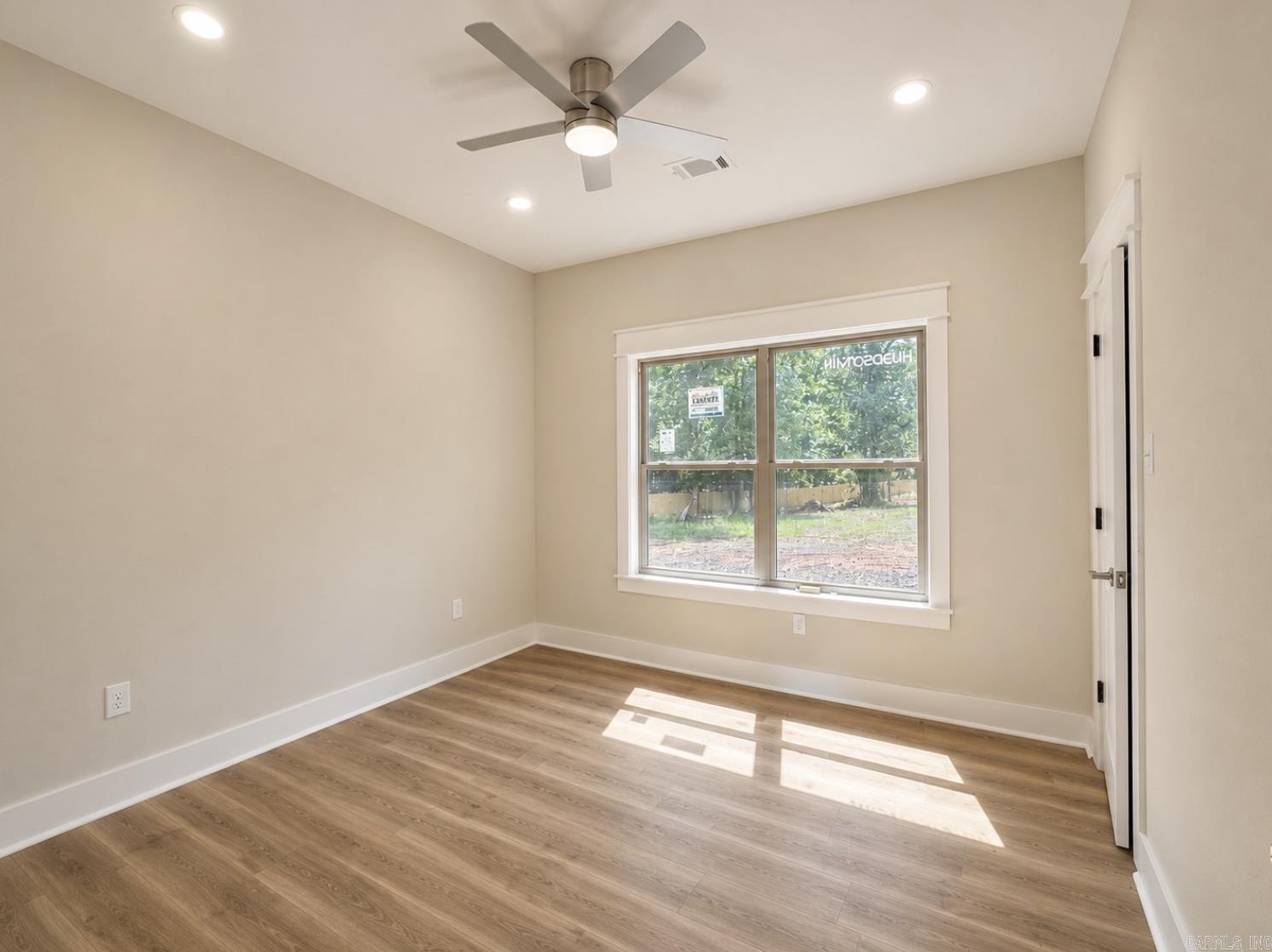 1213 E Carmichael Road Property Photo 4