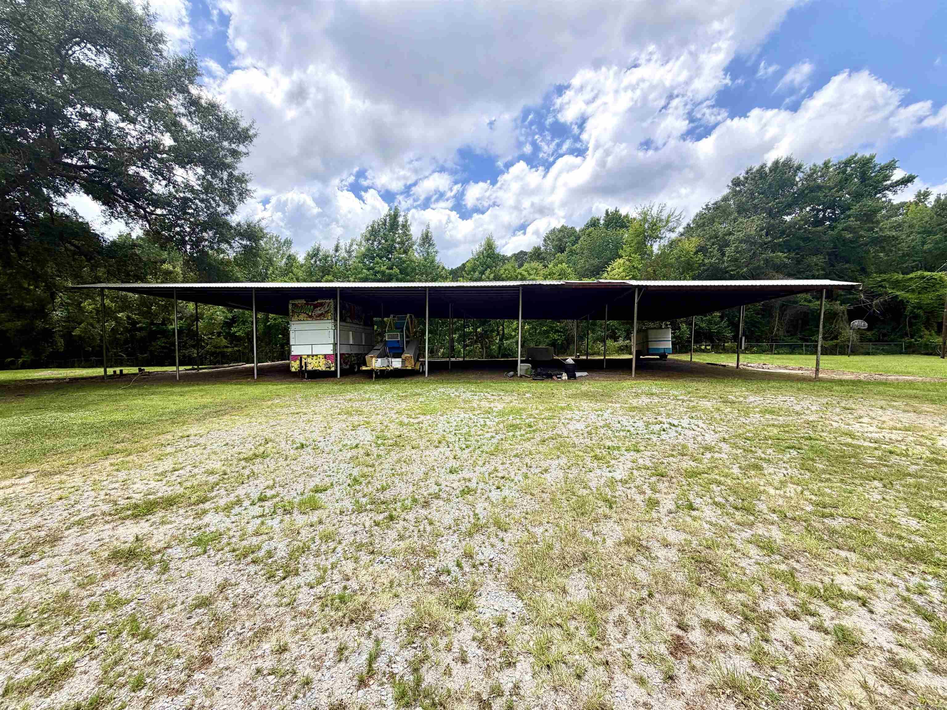 316 N Ripley Rd Property Photo 7