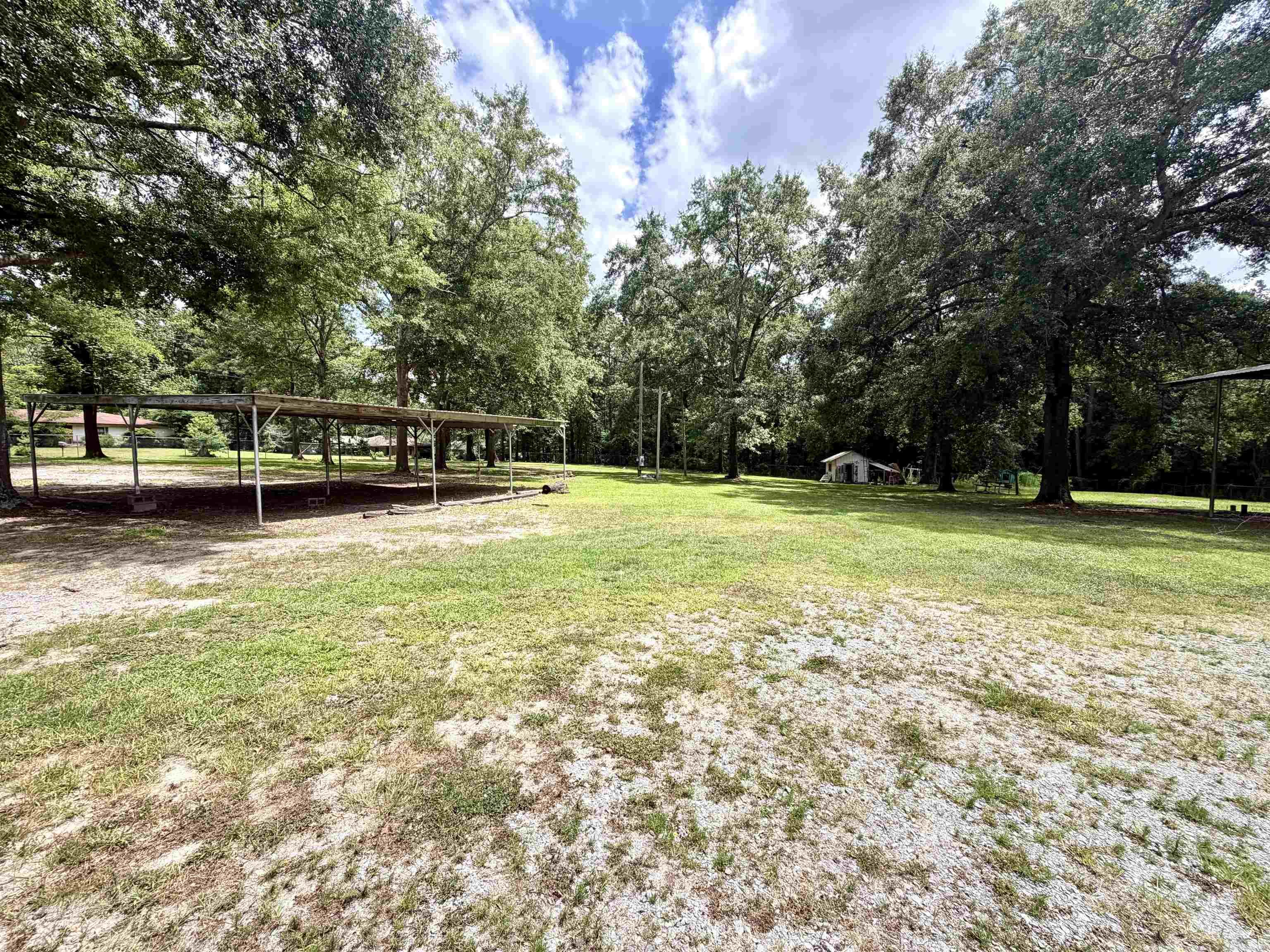 316 N Ripley Rd Property Photo 8