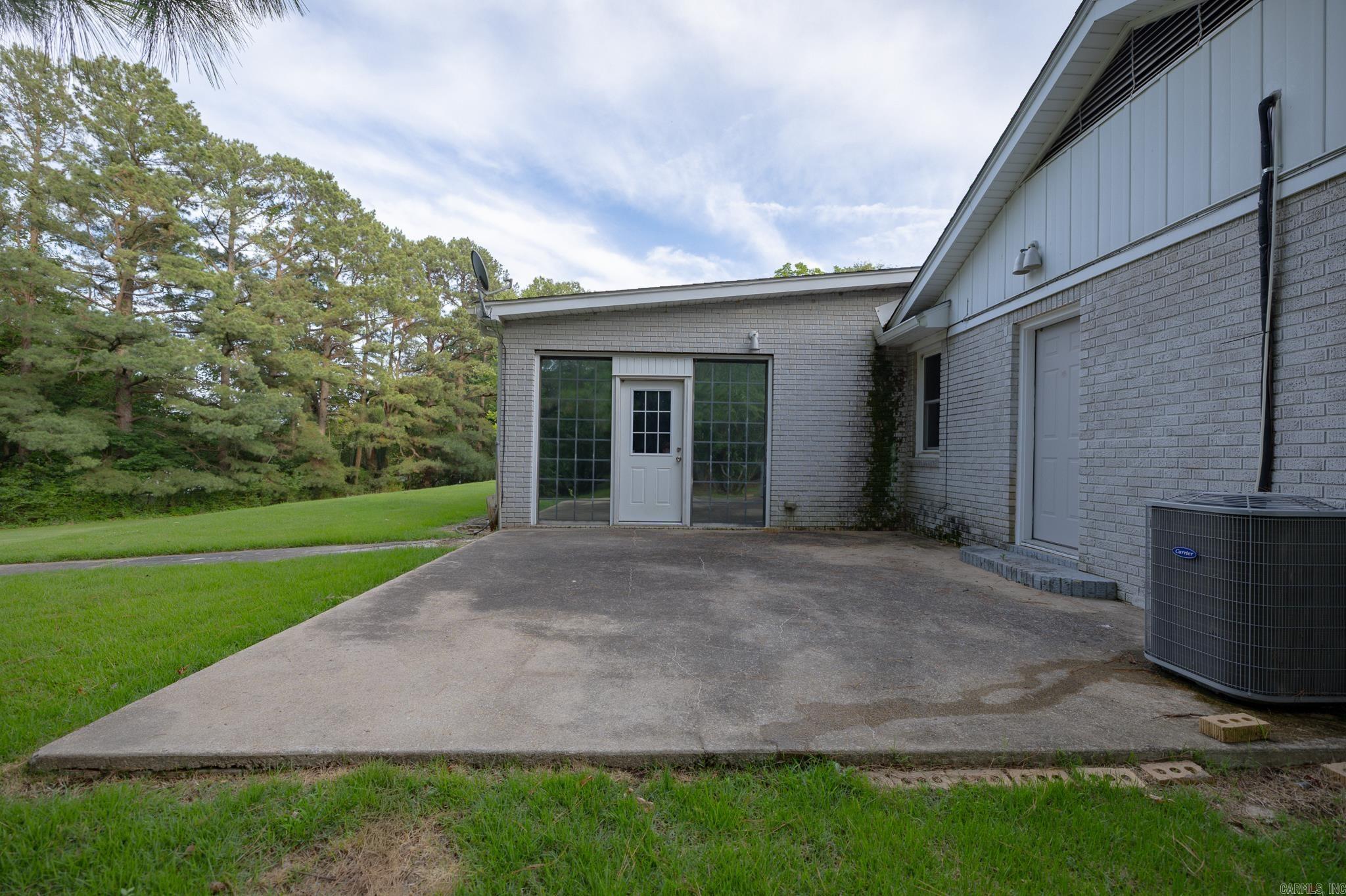 1287 W North Street Property Photo 44