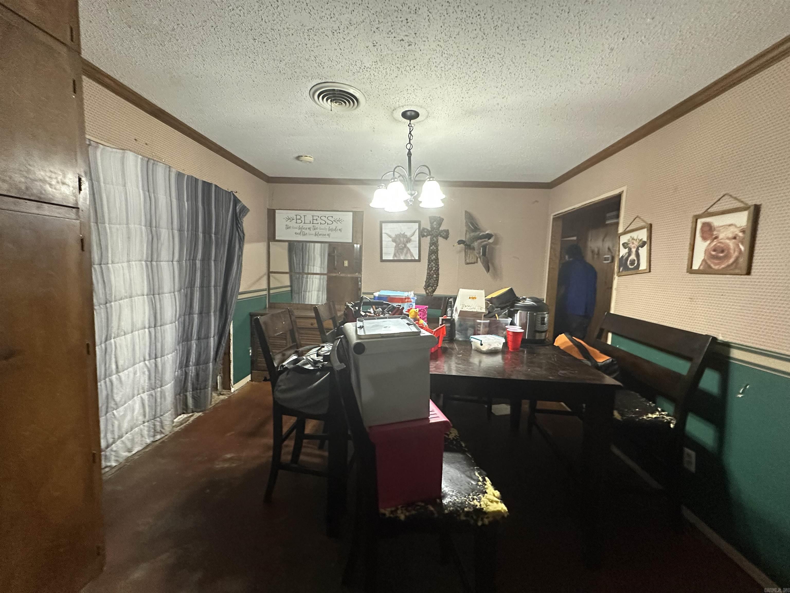 1201 E 4th Street Property Photo 5