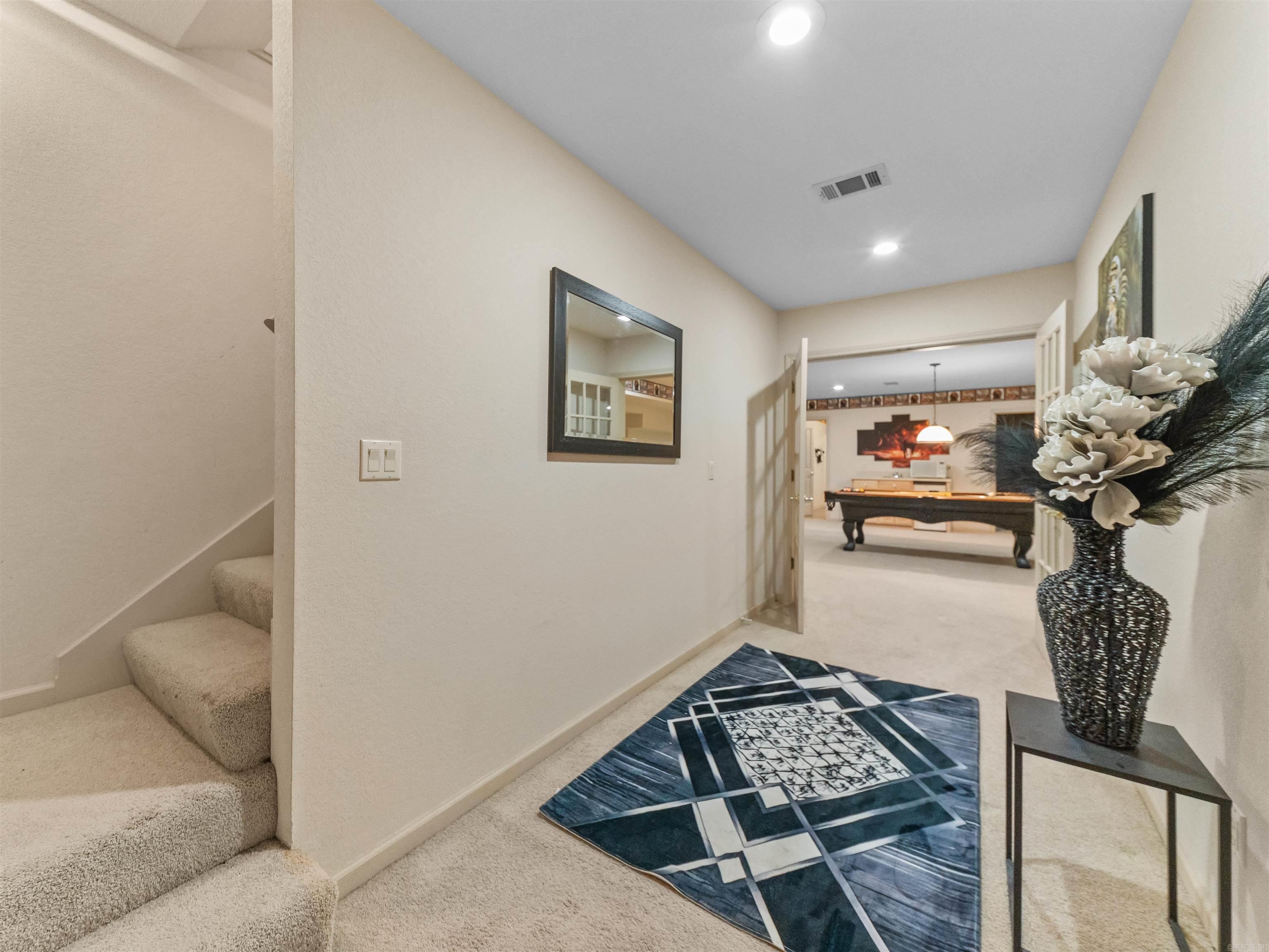 15 Lago Drive Property Photo 35