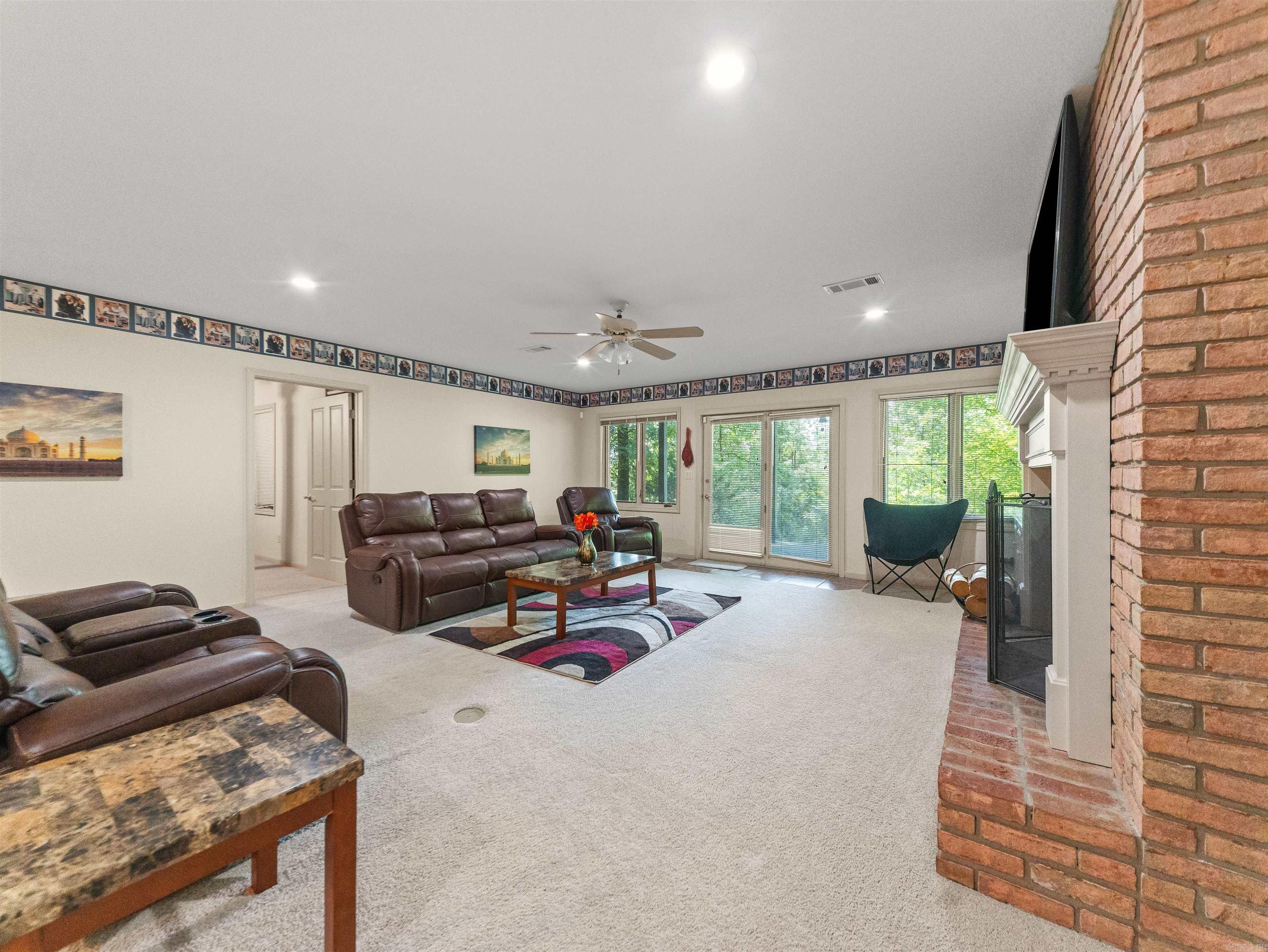 15 Lago Drive Property Photo 39