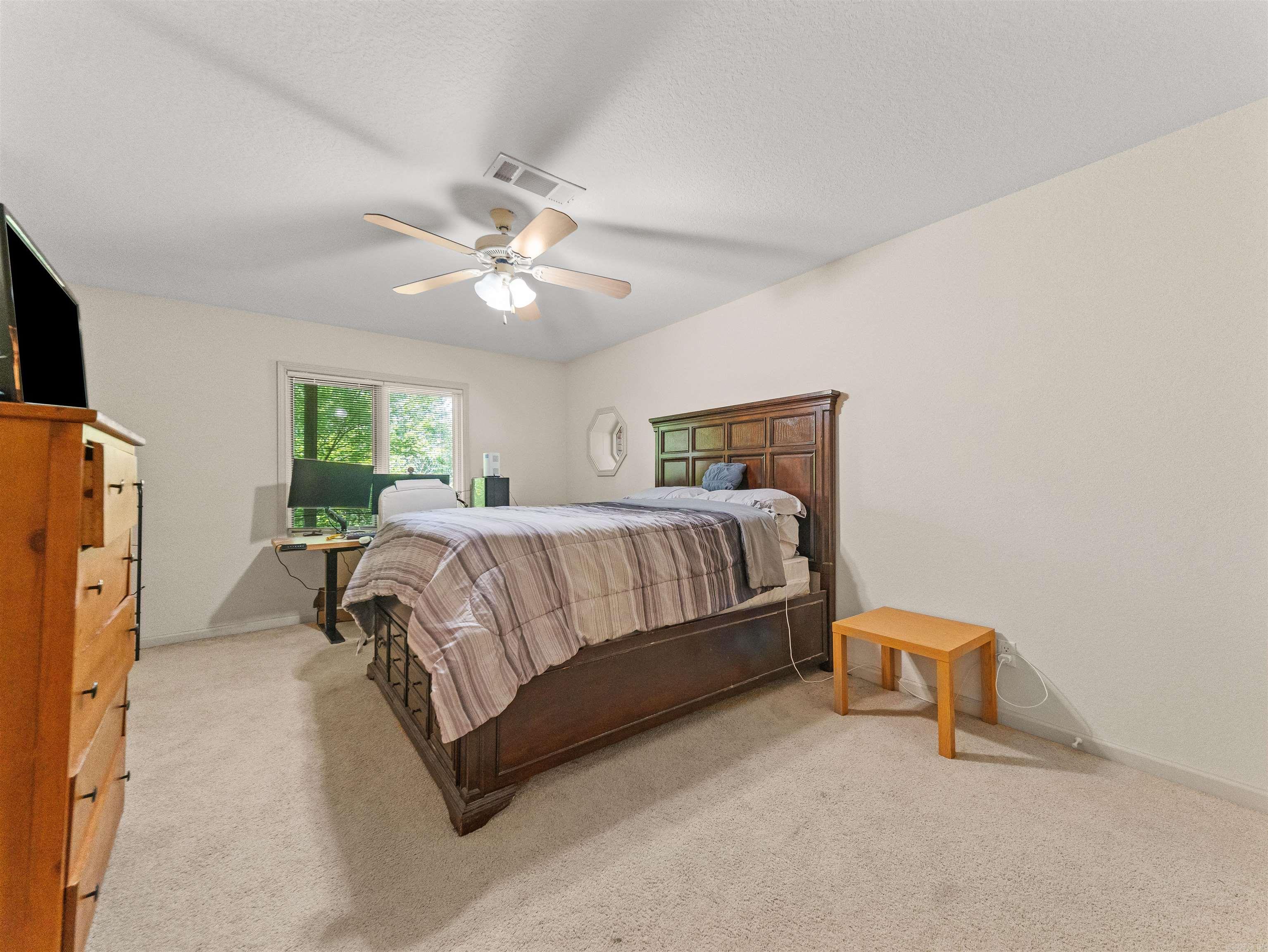 15 Lago Drive Property Photo 42