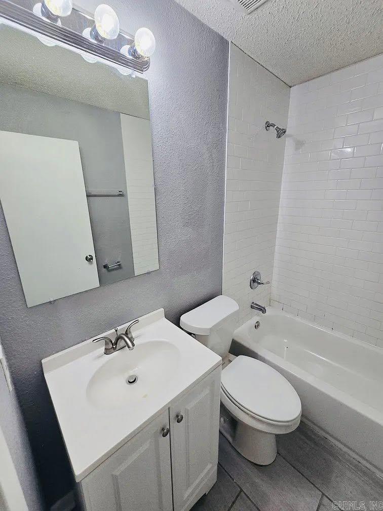 3914 Susan Circle Property Photo 11