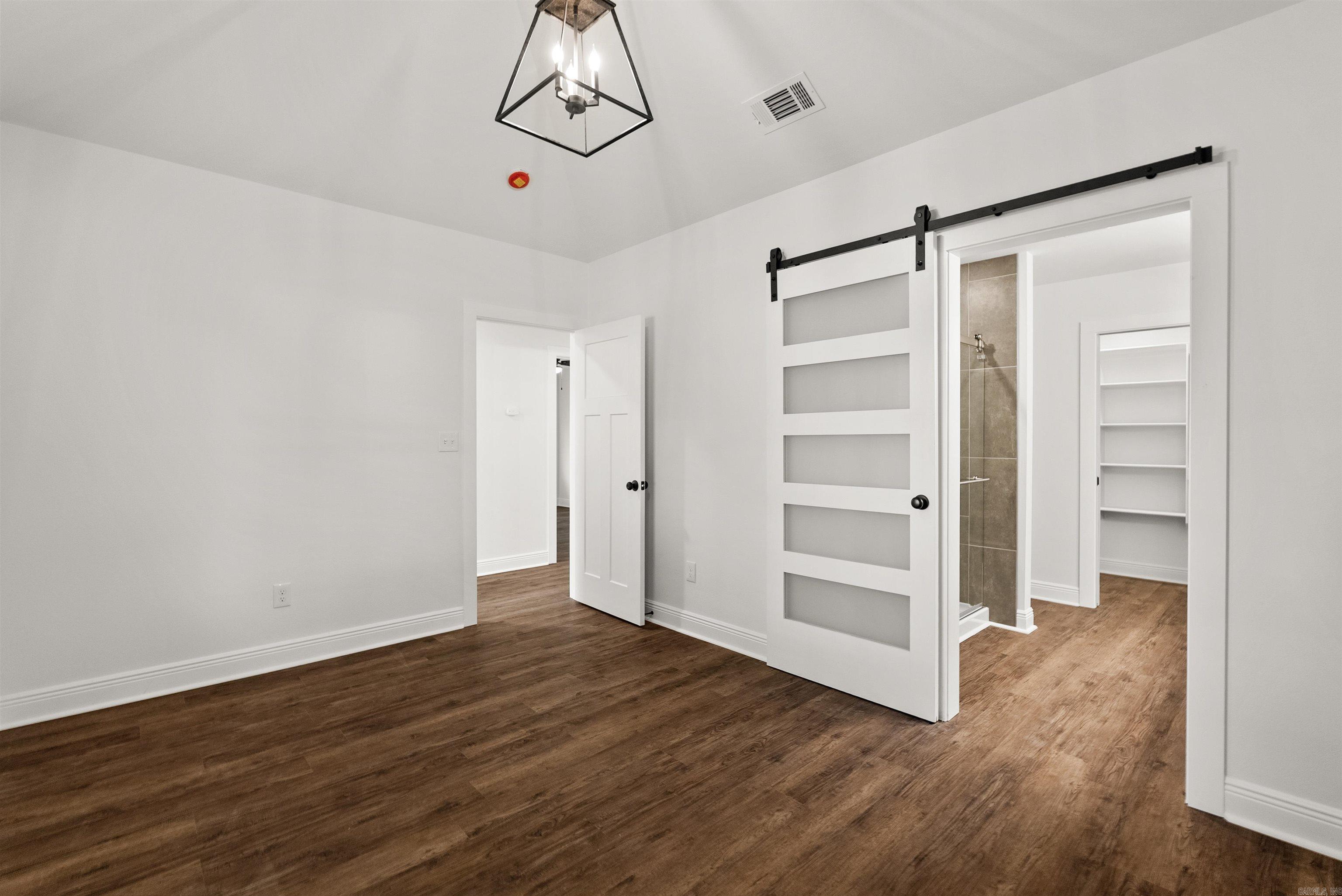 809 Pearl Property Photo 27