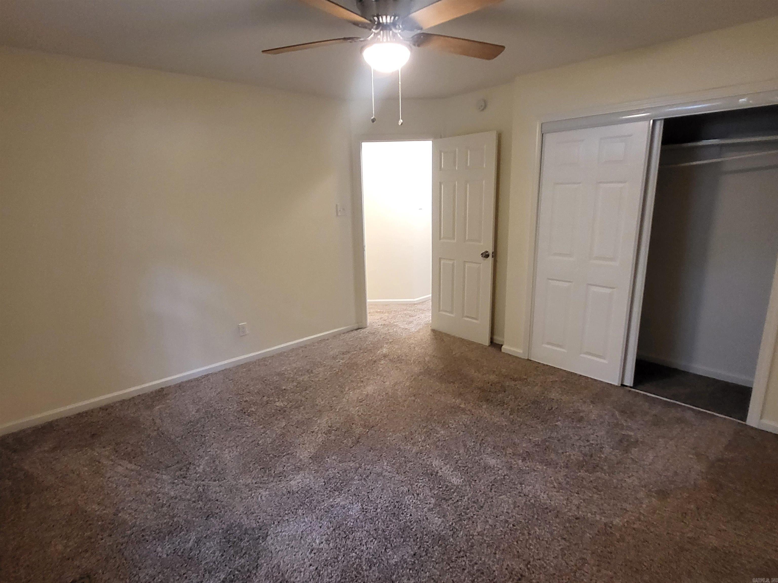 5609 Kari Hill Place Property Photo 11