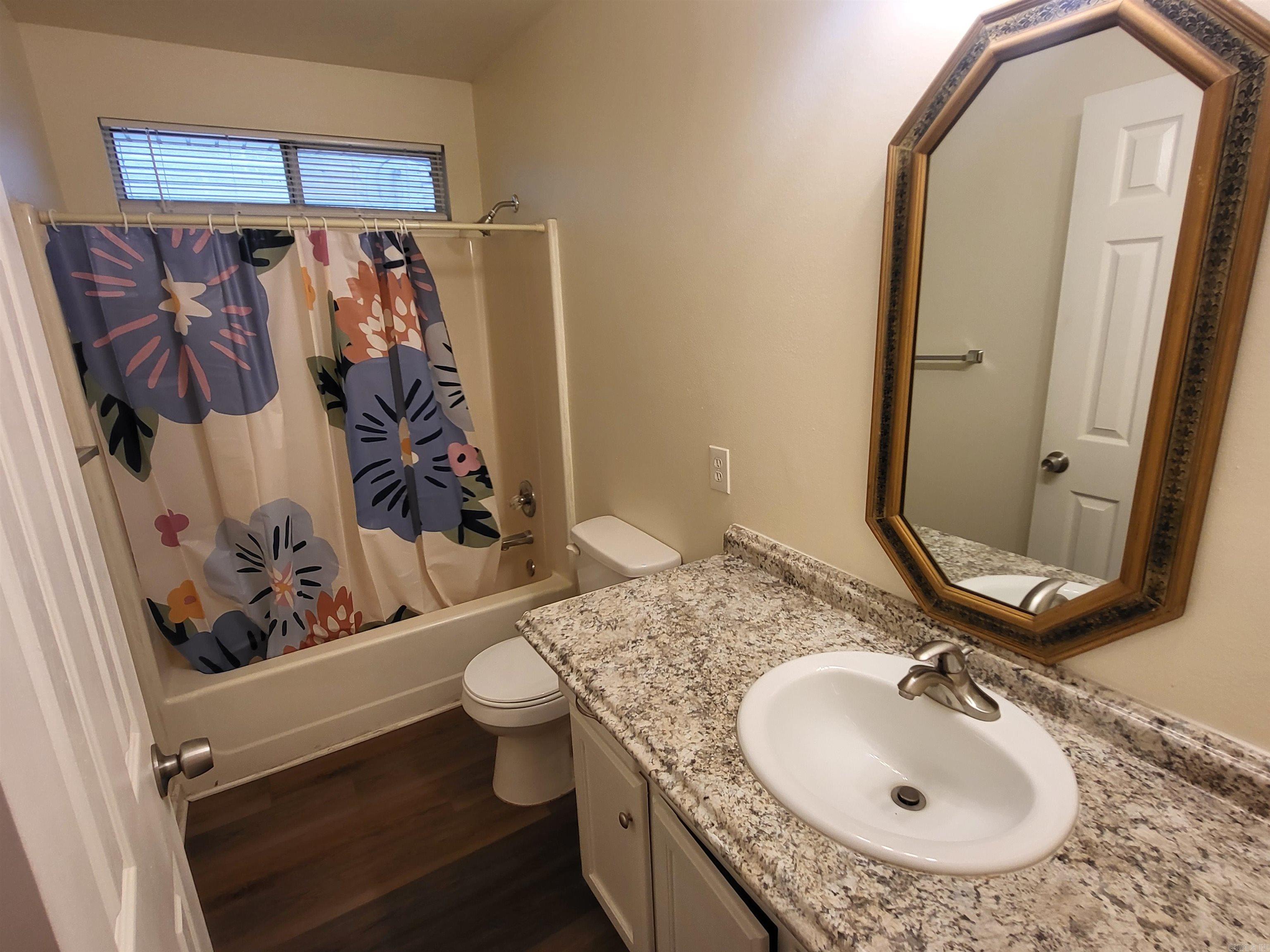 5609 Kari Hill Place Property Photo 12