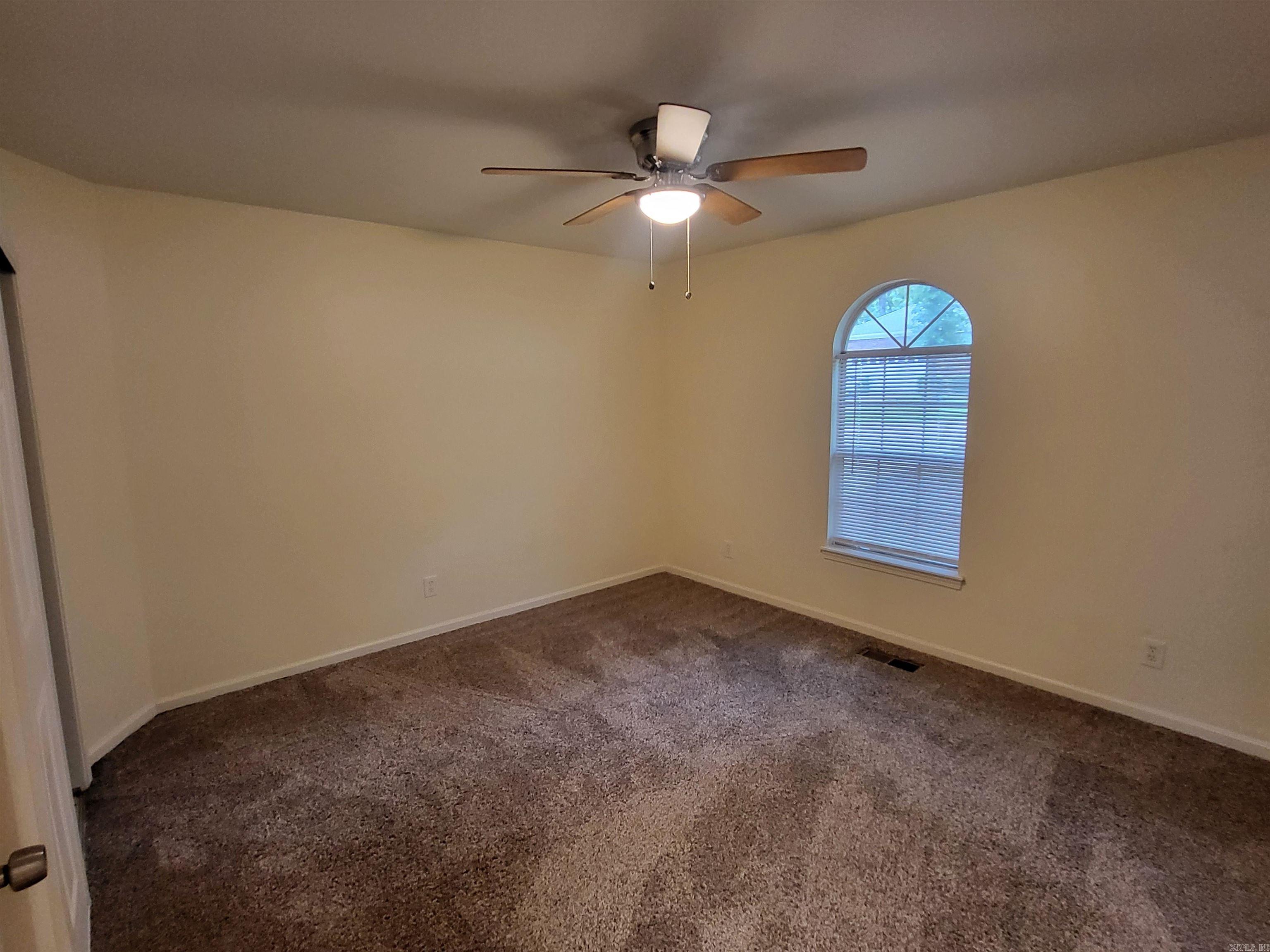 5609 Kari Hill Place Property Photo 16