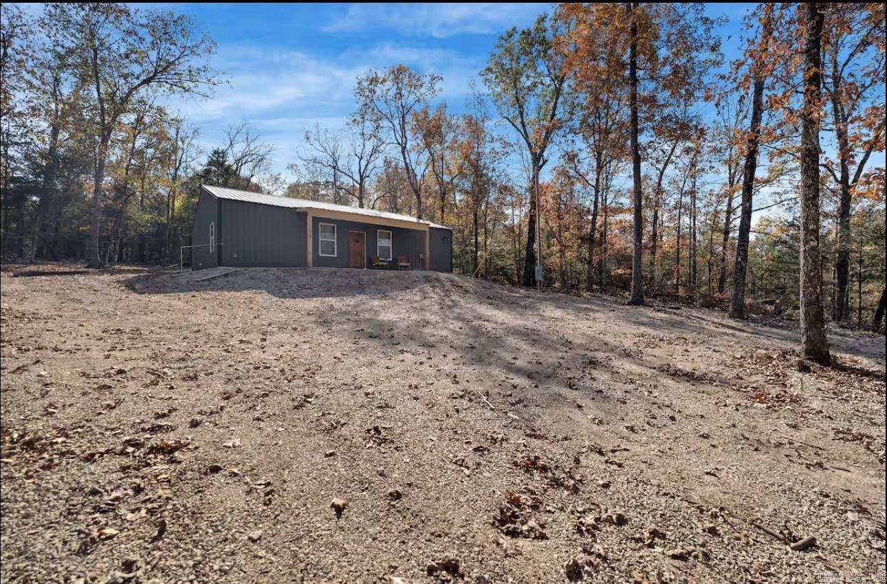 895 Pinterest Road Property Photo 5