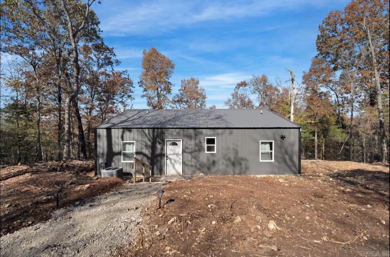 895 Pinterest Road Property Photo 7