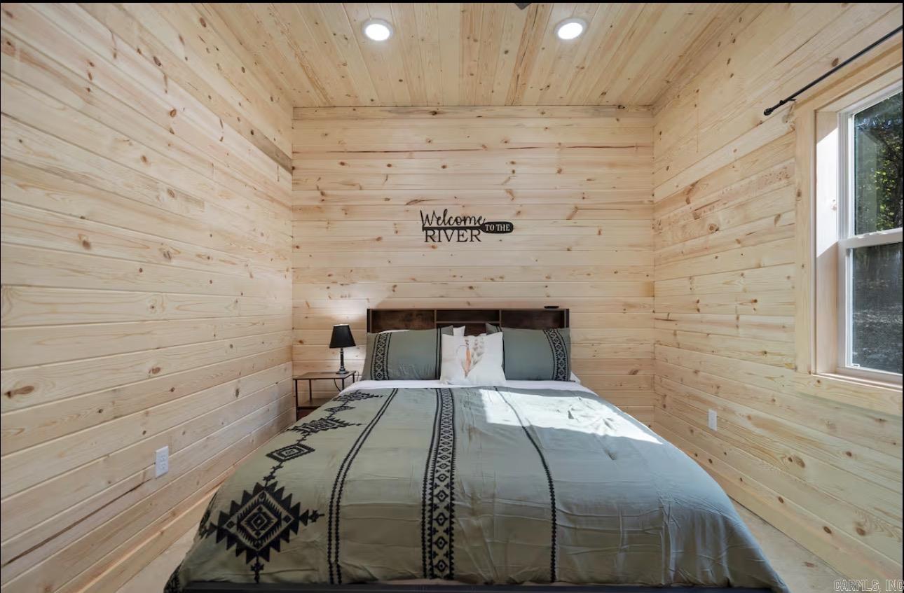 895 Pinterest Road Property Photo 15