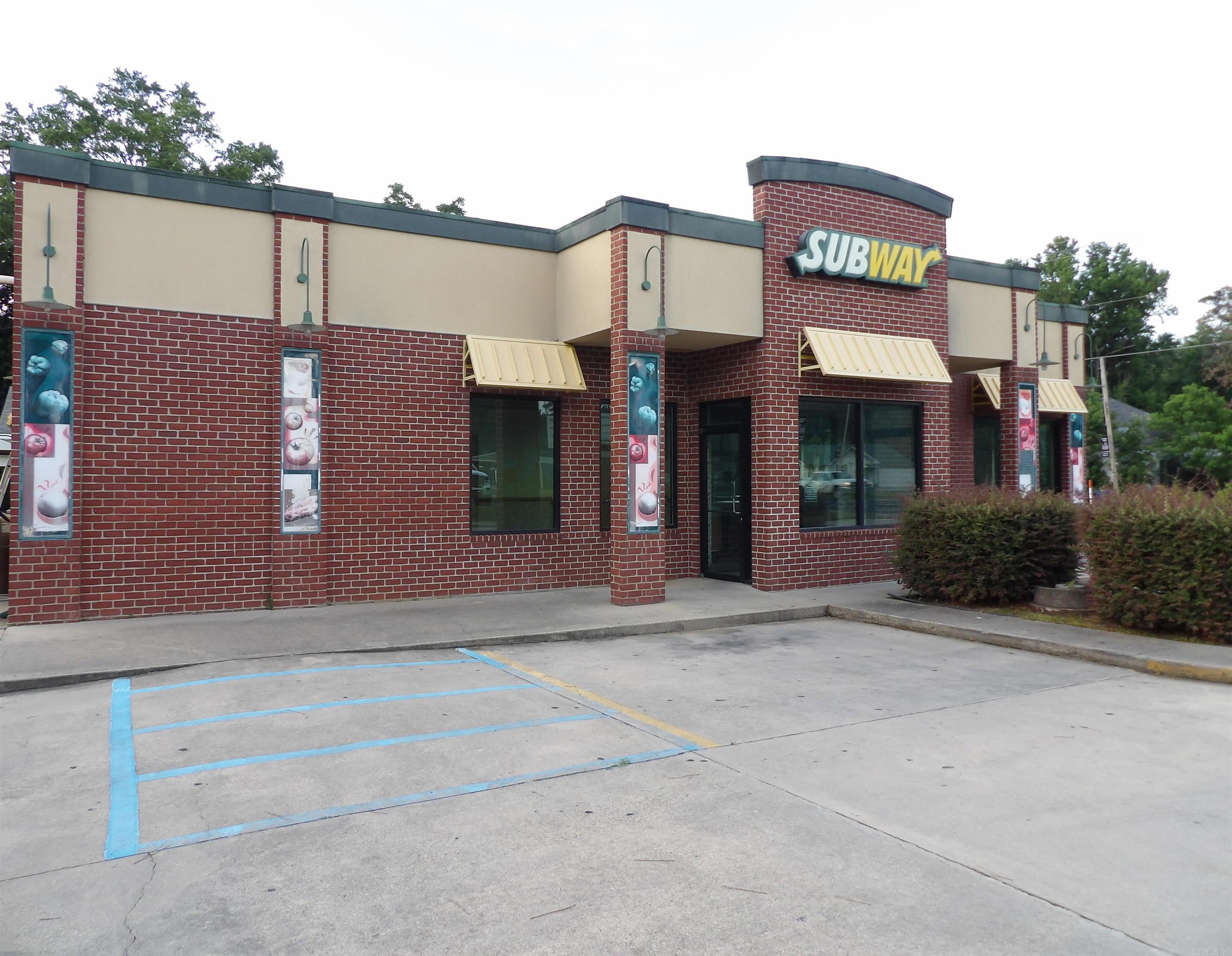 526 S Main Highway Property Photo 6
