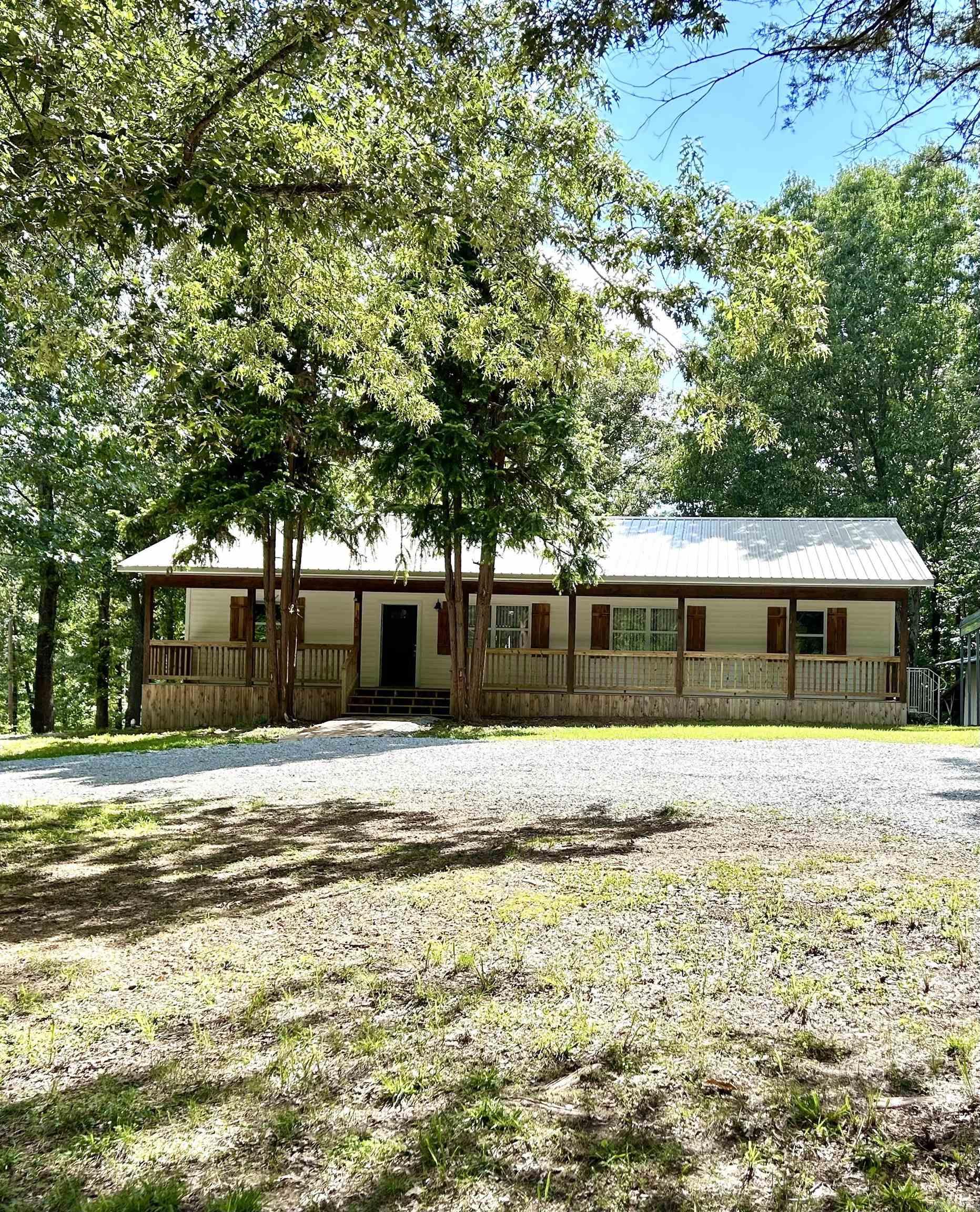 163 Love Rd Property Photo 1