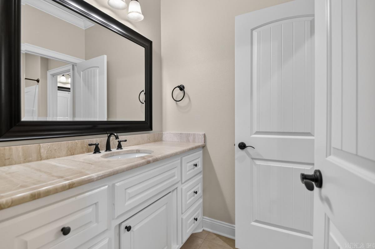 11150 Stonehill Dr Property Photo 34