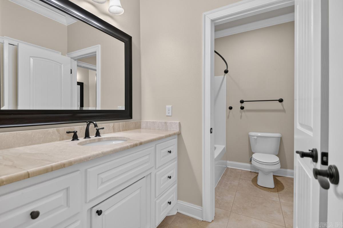 11150 Stonehill Dr Property Photo 35