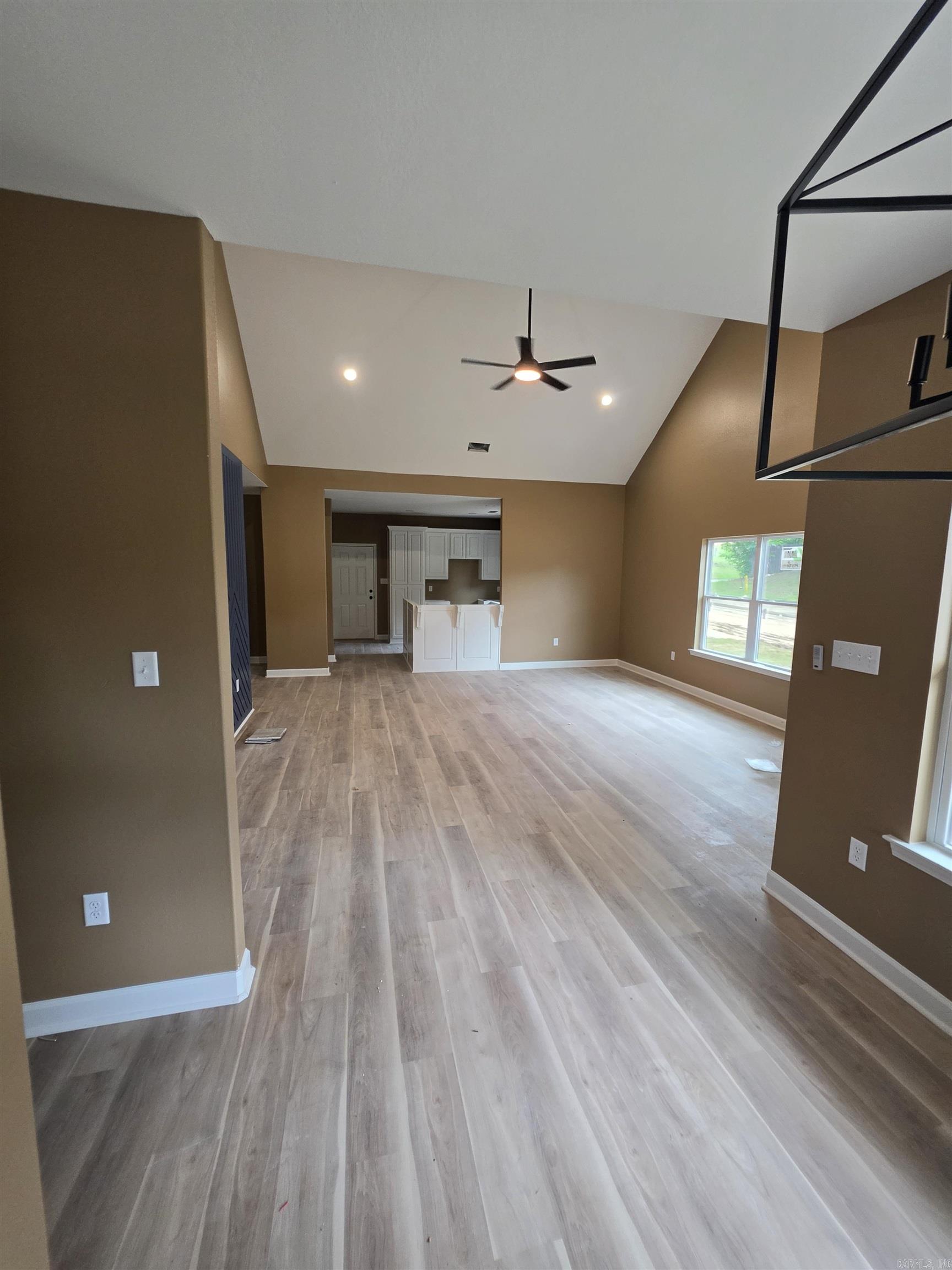 3723 8th Street Property Photo 3
