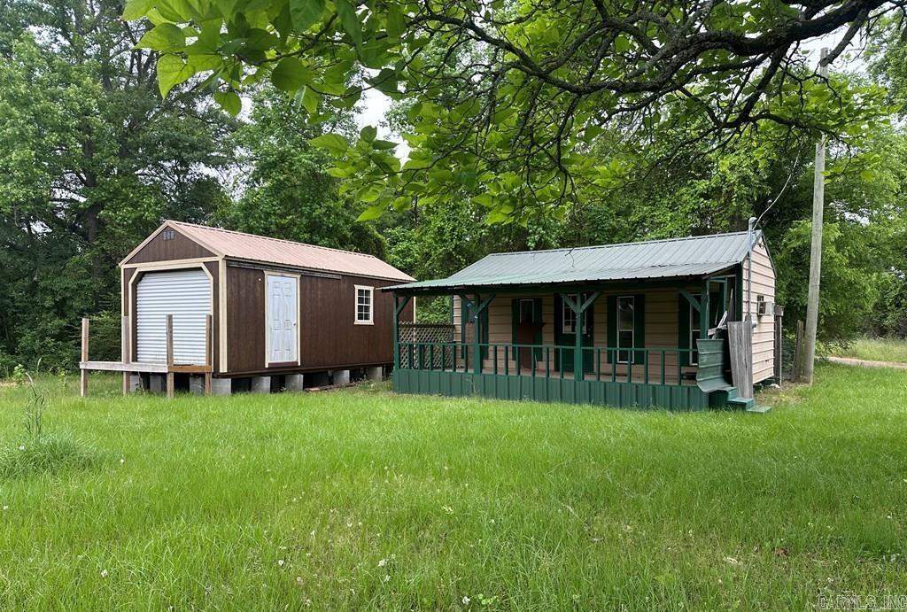 103 Early Property Photo 1