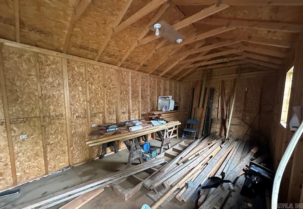 103 Early Property Photo 10