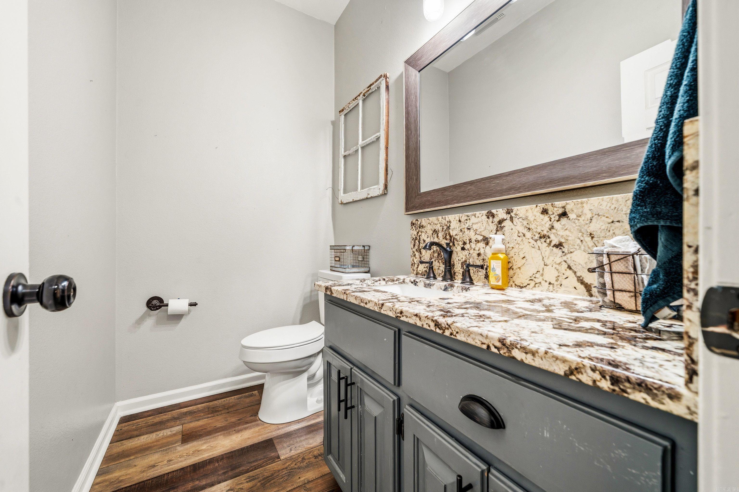 292 Woodland Cove Property Photo 13