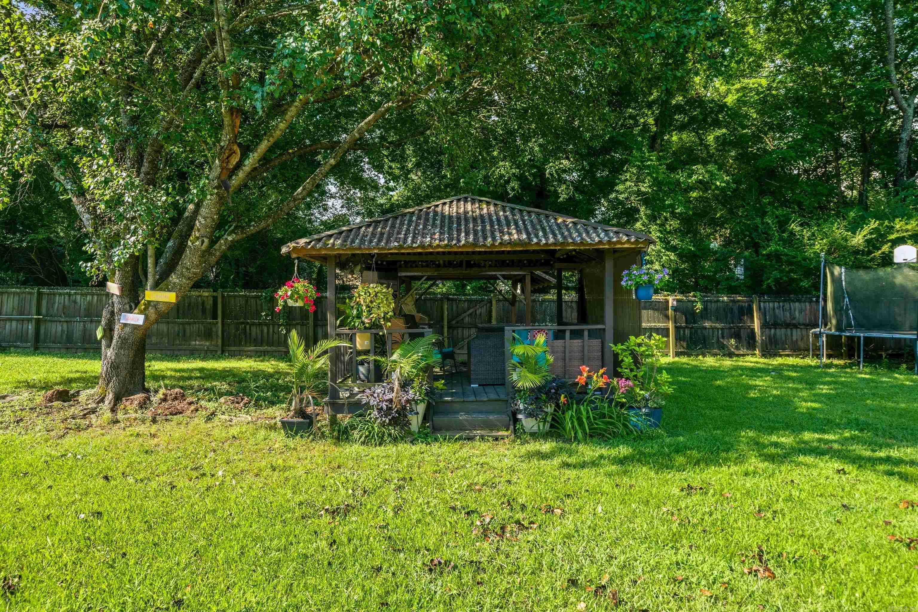 292 Woodland Cove Property Photo 30