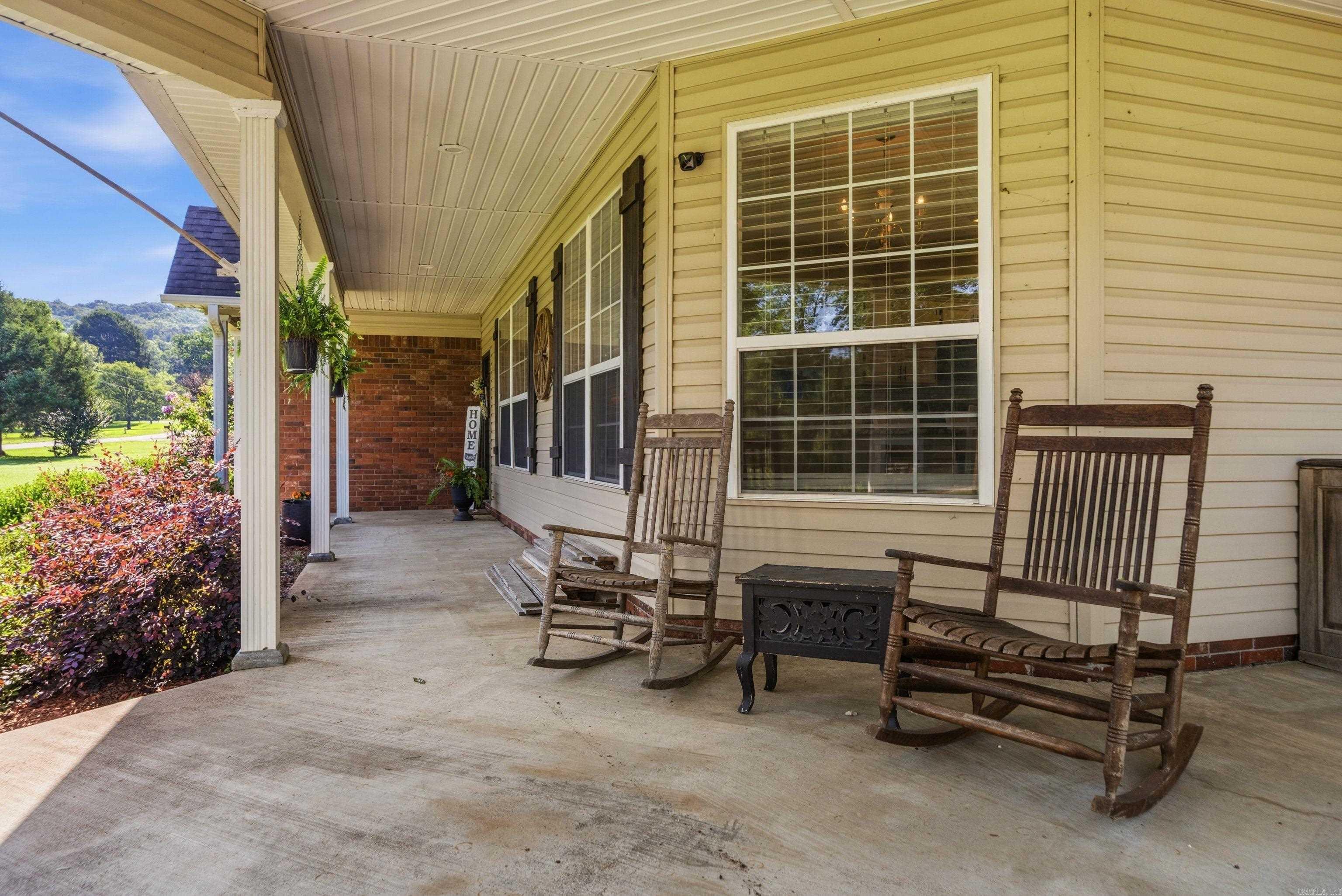 292 Woodland Cove Property Photo 32