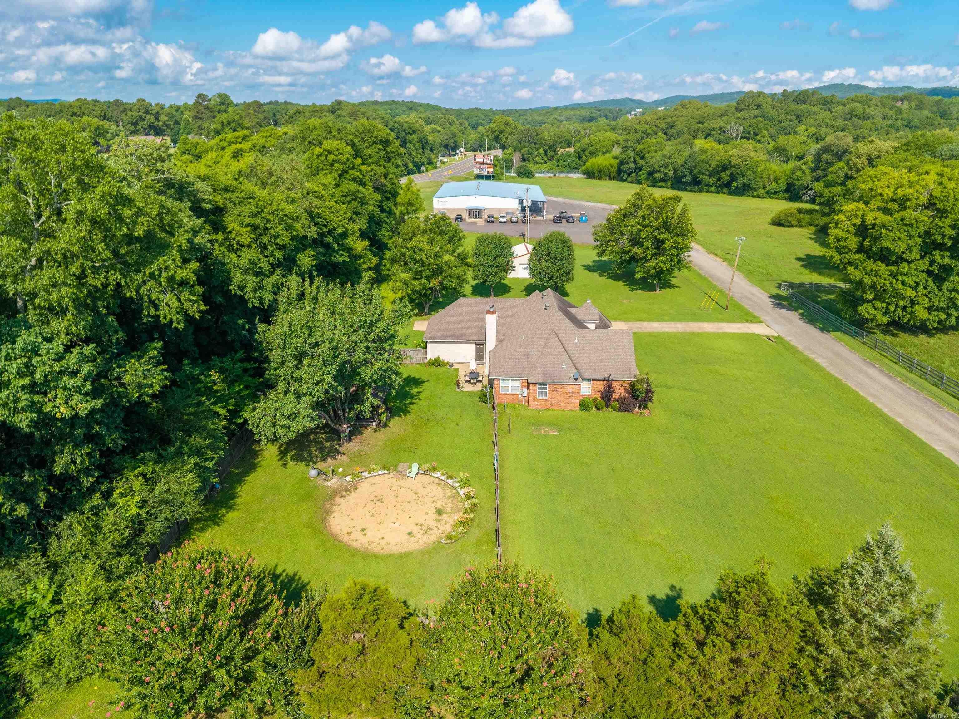 292 Woodland Cove Property Photo 35