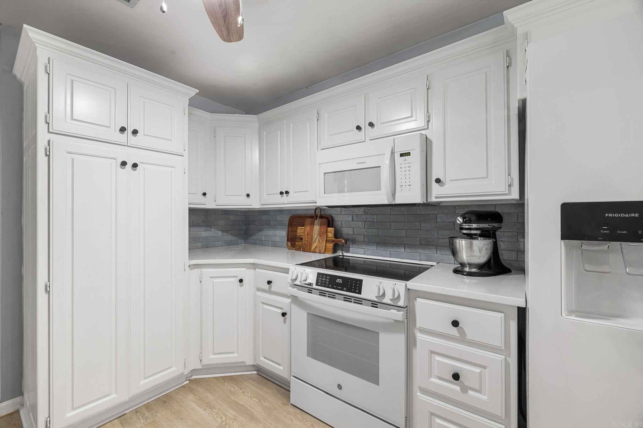11805 Shady Ridge Drive Property Photo 13