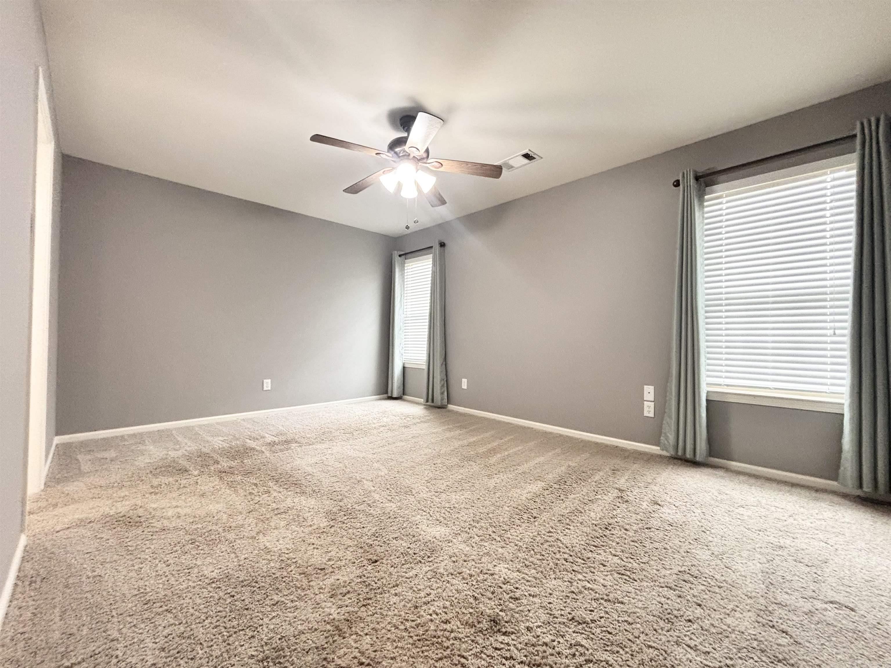 1732 White Oak Lane Property Photo 14