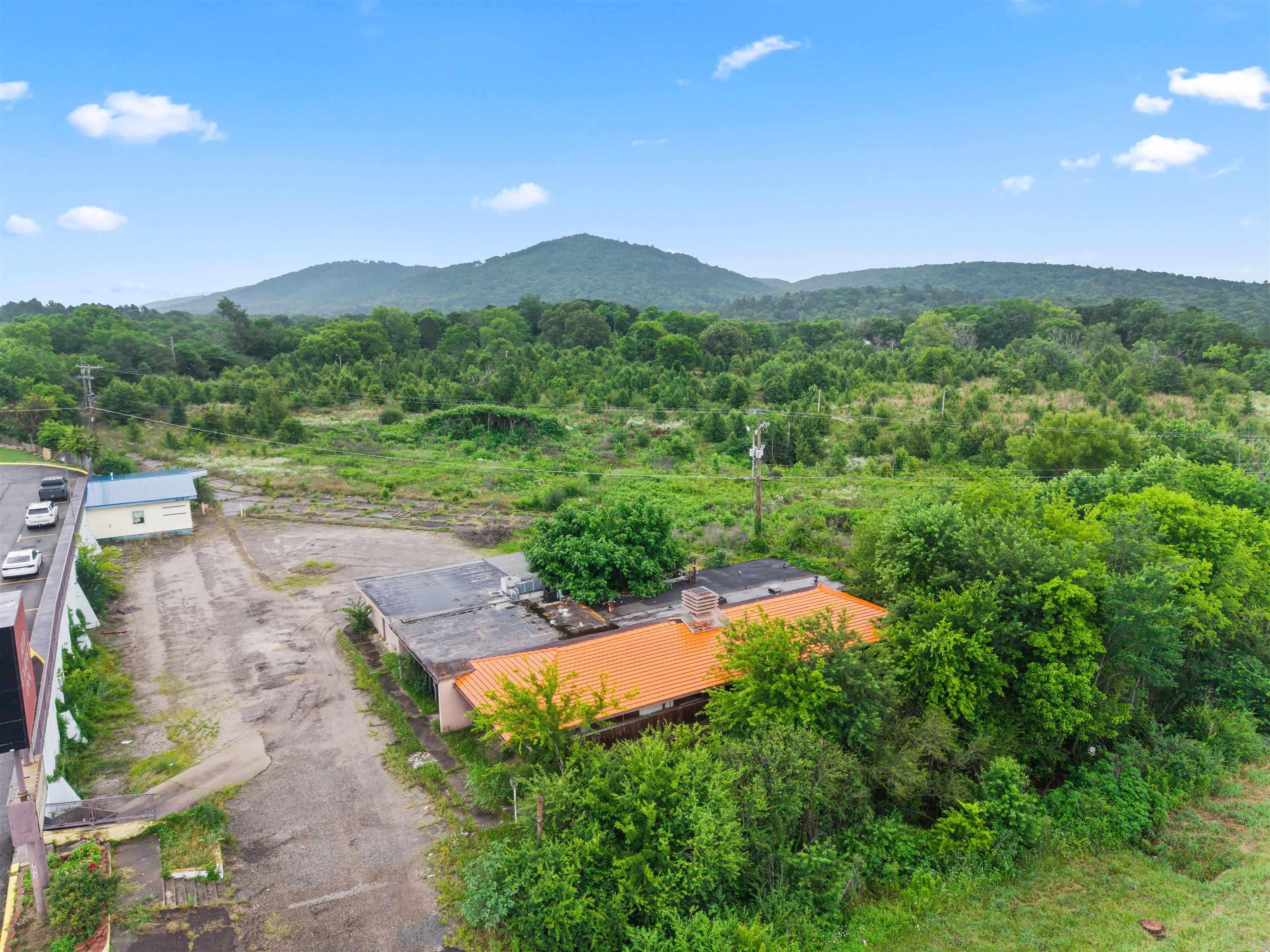 1873 E Grand Property Photo 3