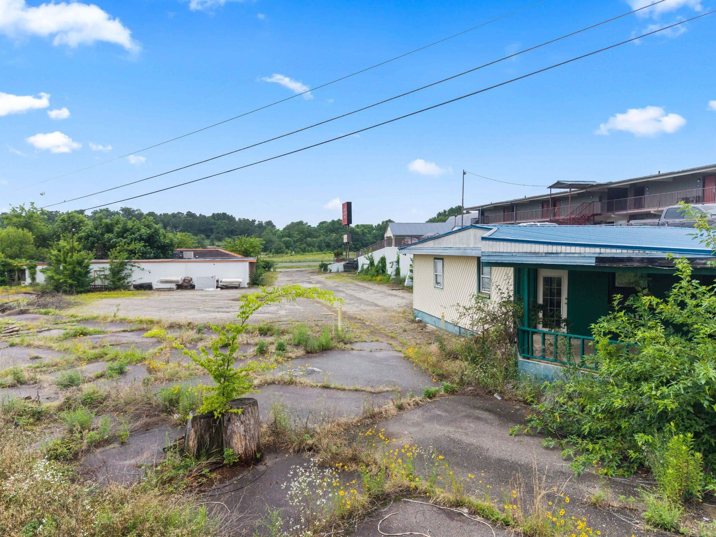 1873 E Grand Property Photo 6