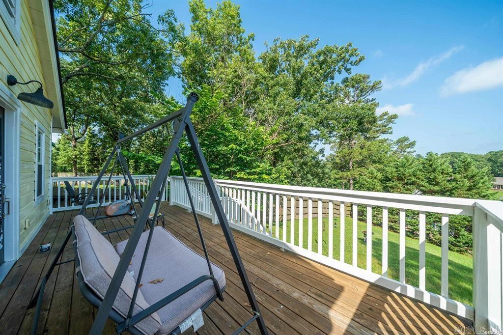 529 Burchwood Bay Property Photo 13