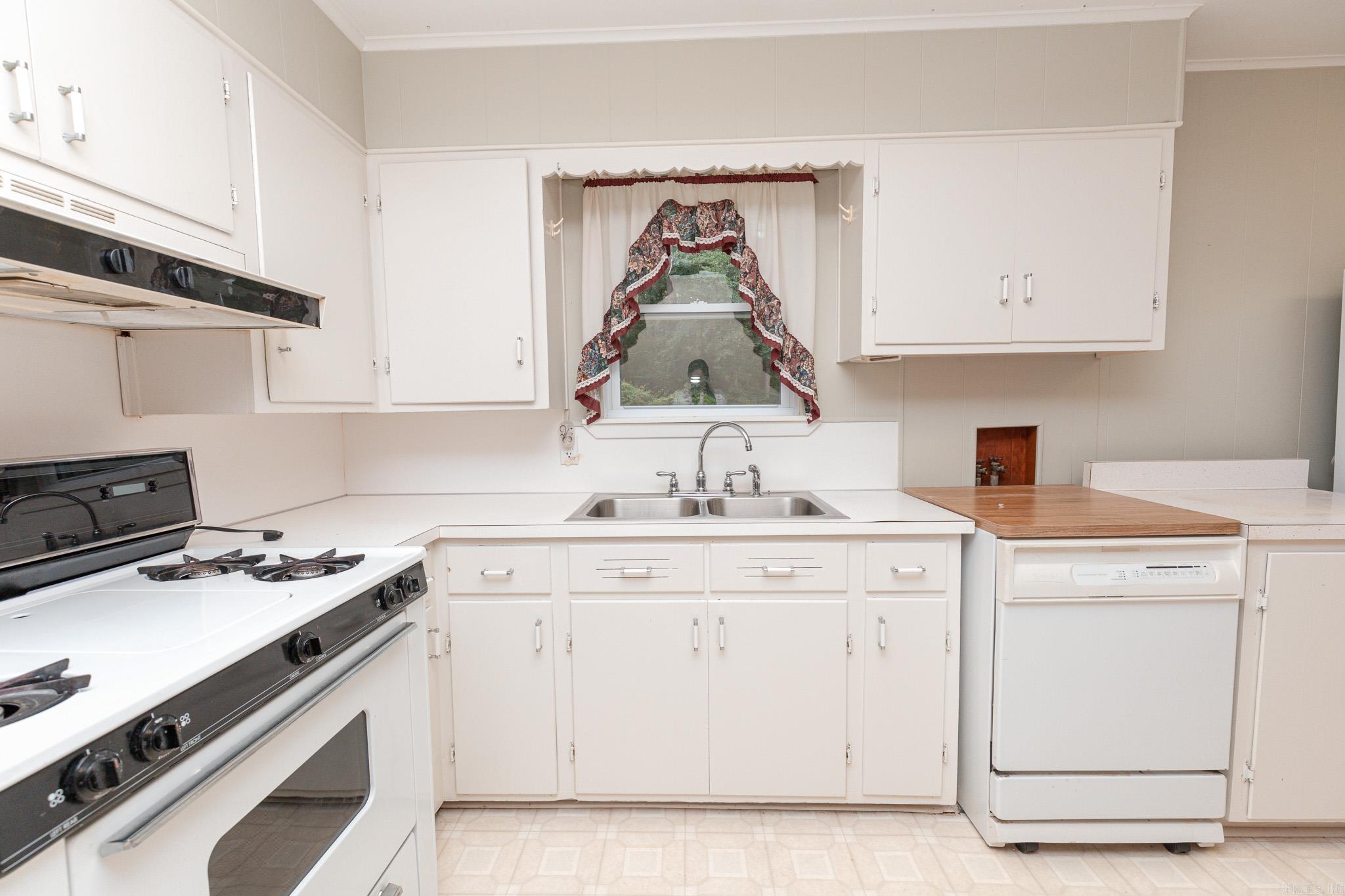 6810 Wingard Road Property Photo 21