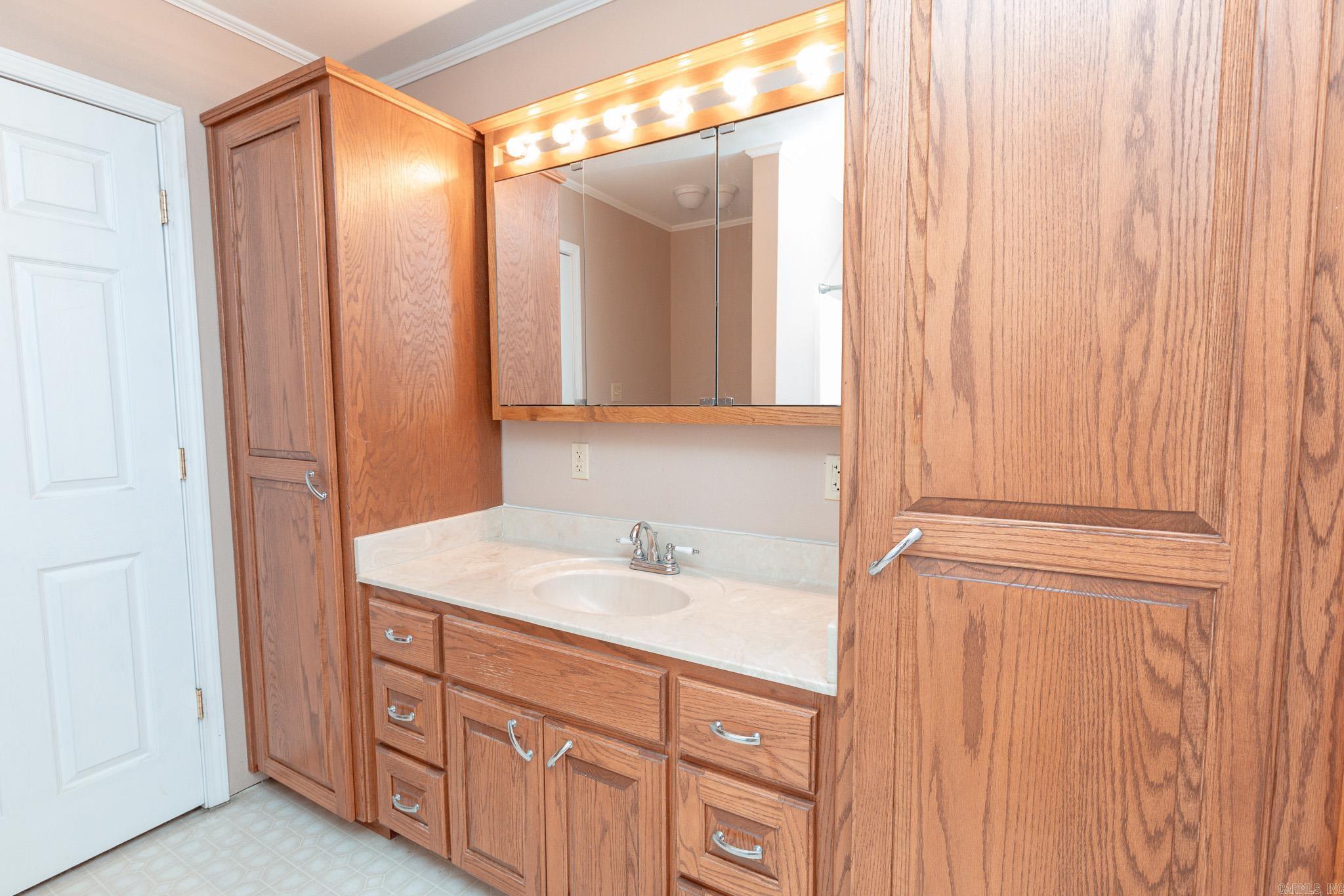 6810 Wingard Road Property Photo 23