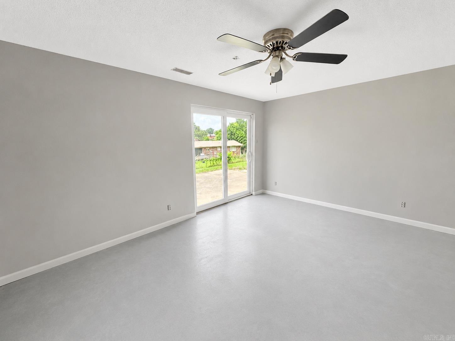122 Village Road Property Photo 11