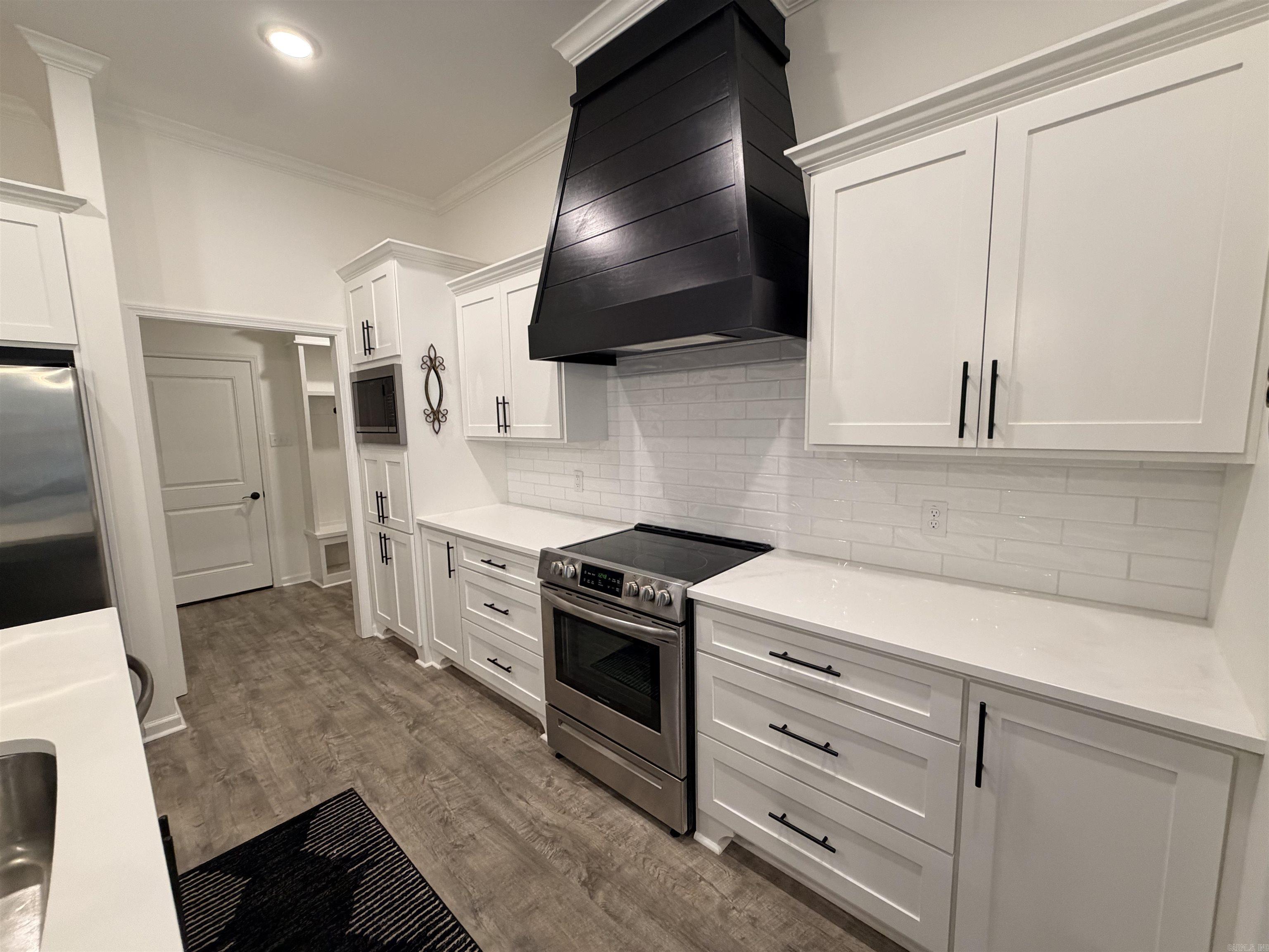 4025 Elizabeth Court Property Photo 21