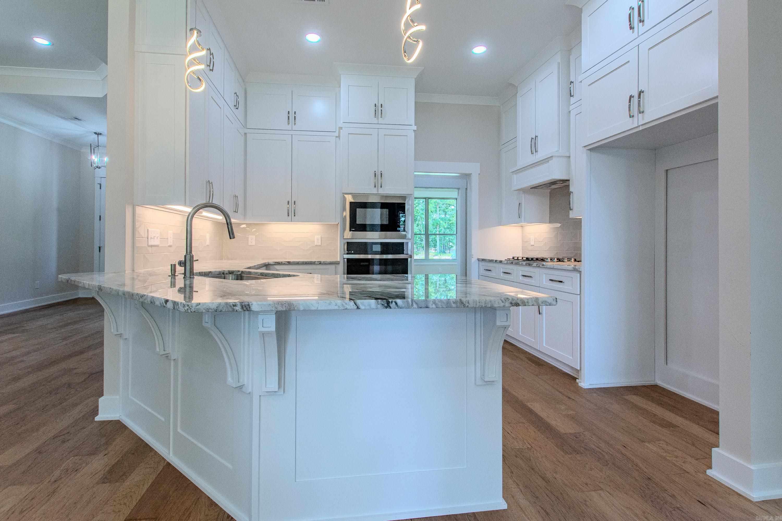 809 Conrad Cove Property Photo 15