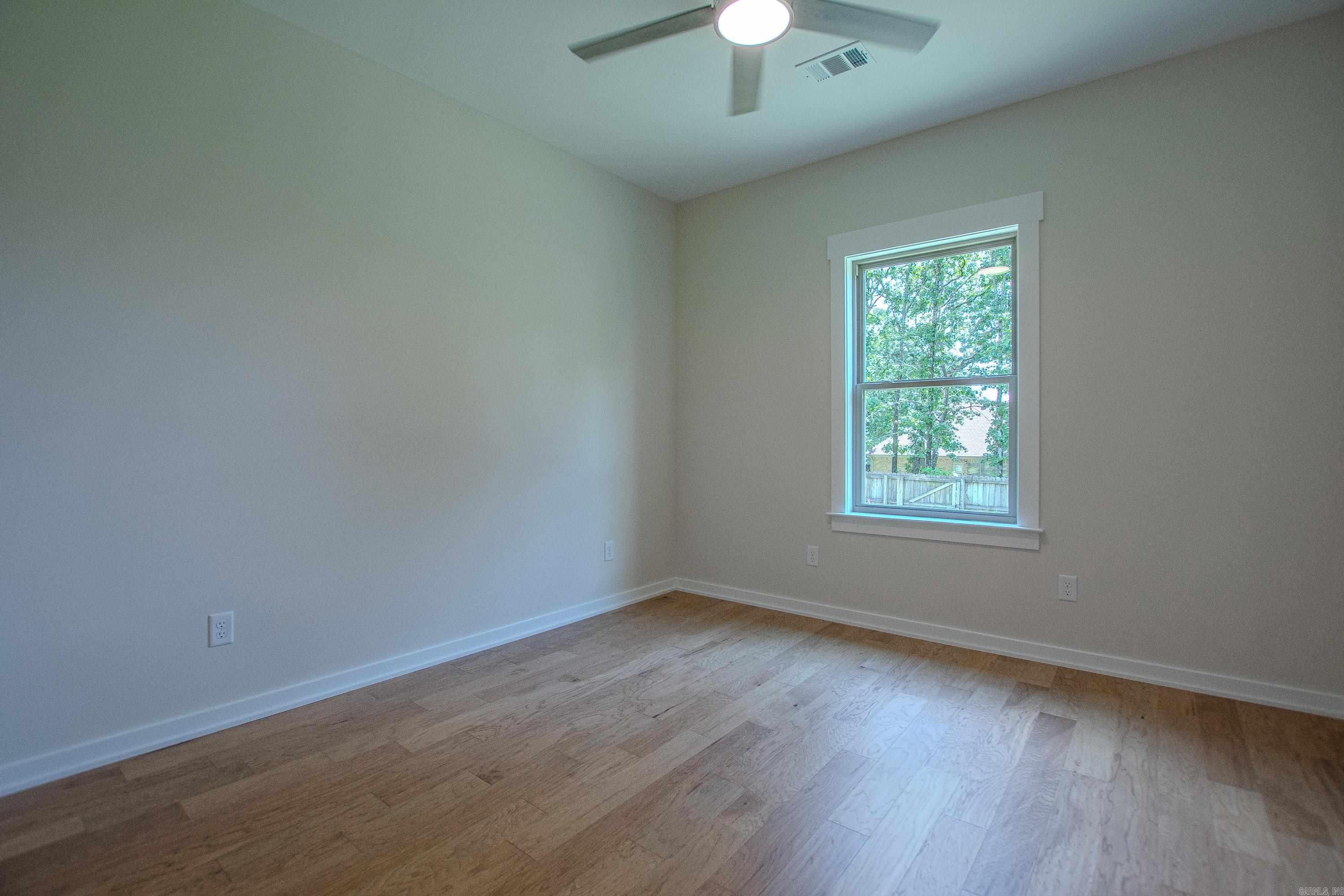 809 Conrad Cove Property Photo 21