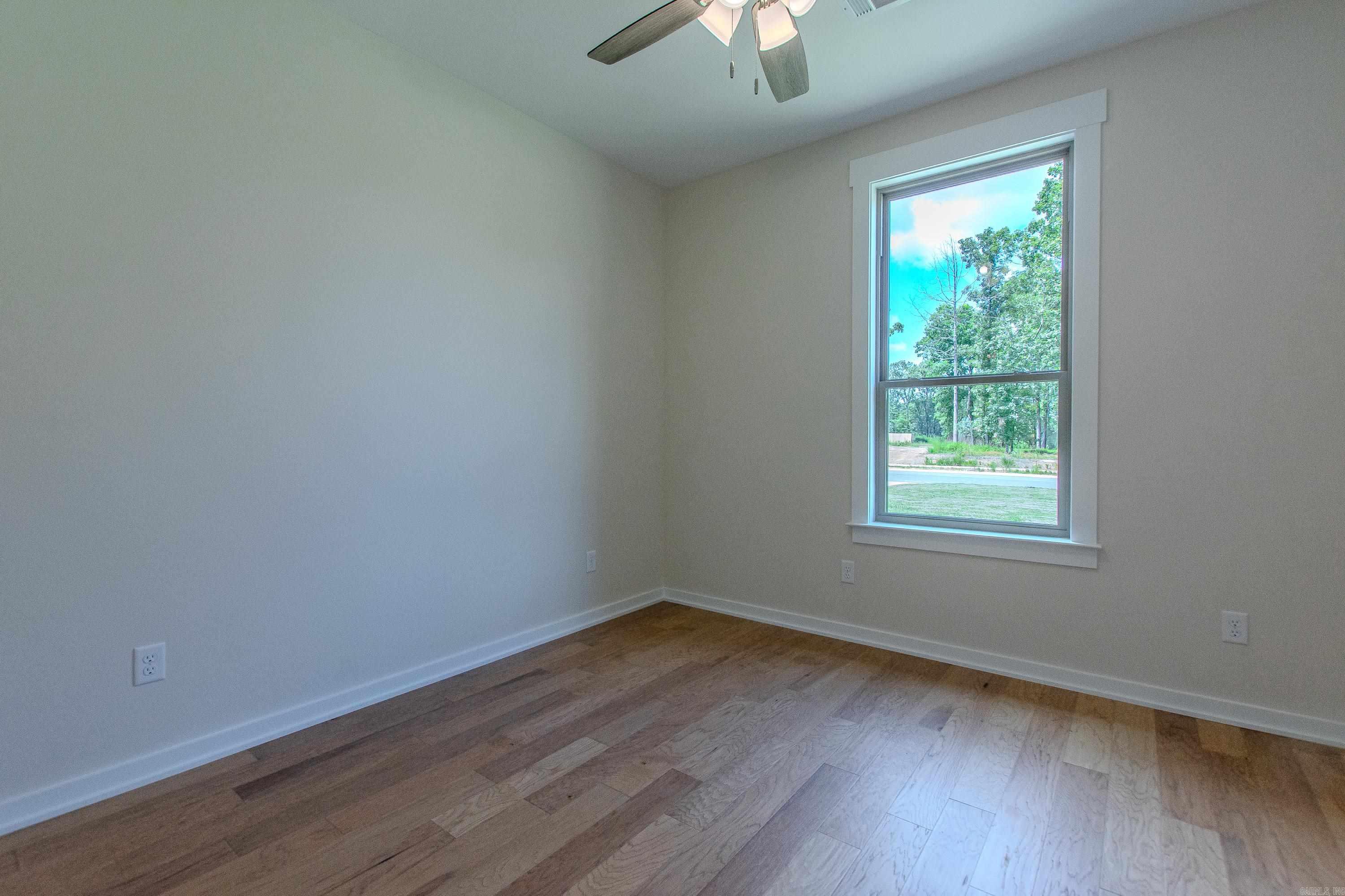809 Conrad Cove Property Photo 30