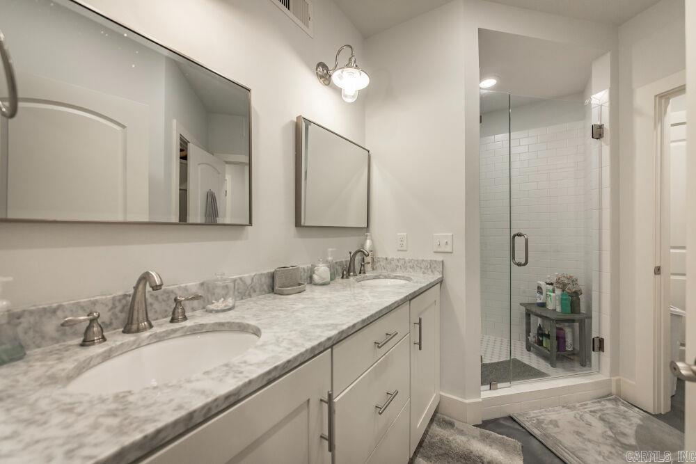 7910 Edgemont Rd, Suite 200 Property Photo 7