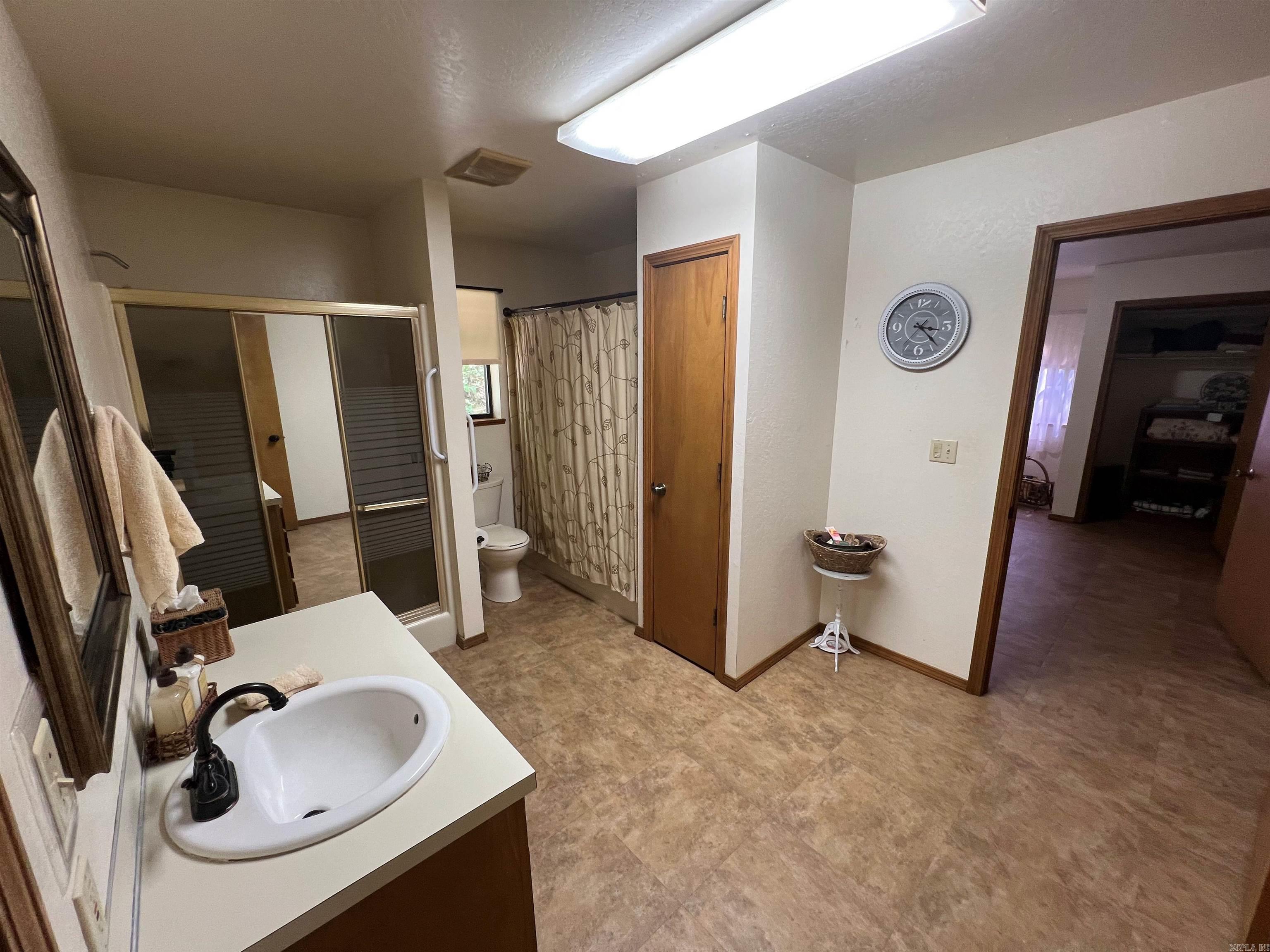 3505 Hwy 71 S Property Photo 17