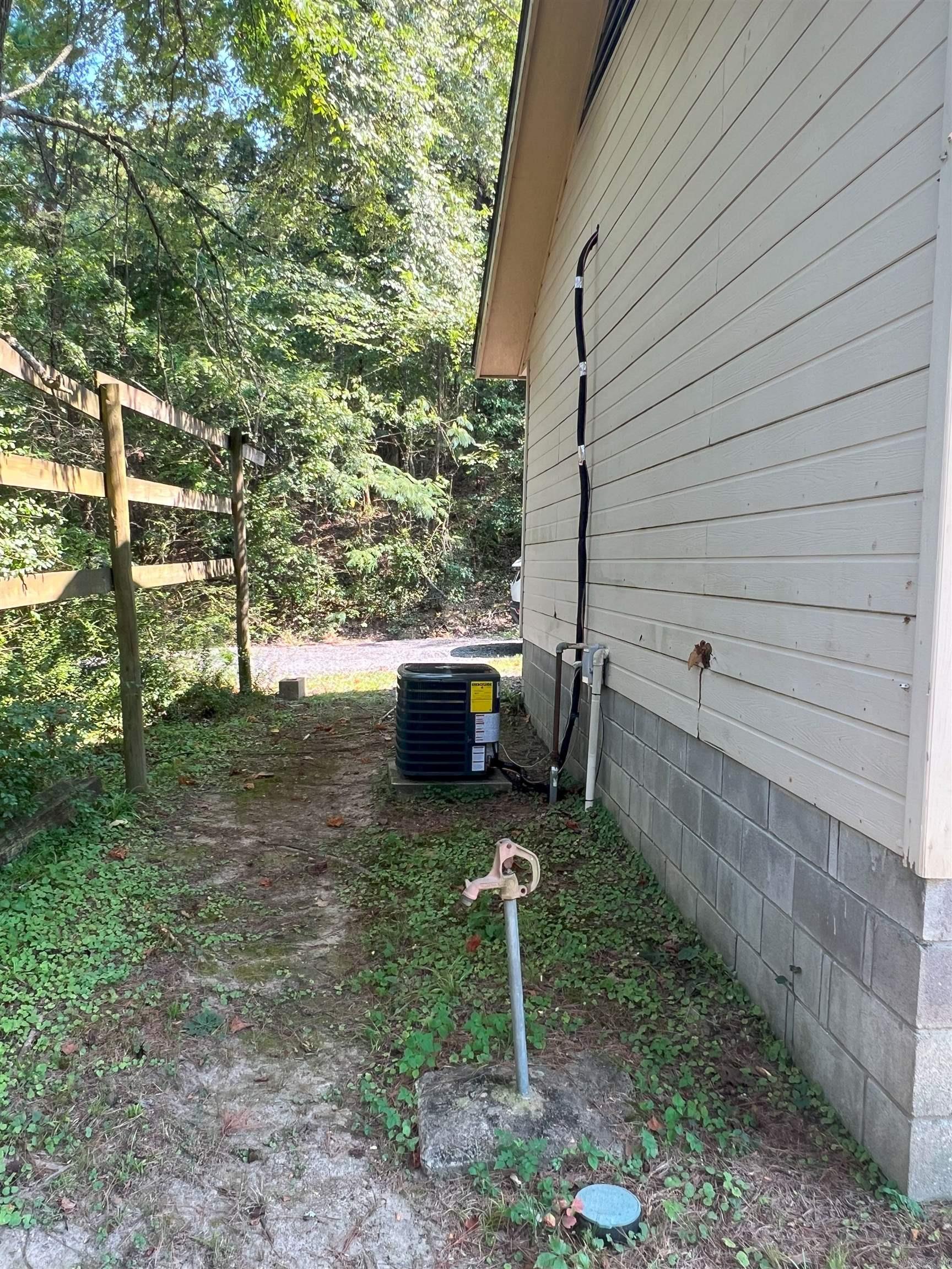 3505 Hwy 71 S Property Photo 28