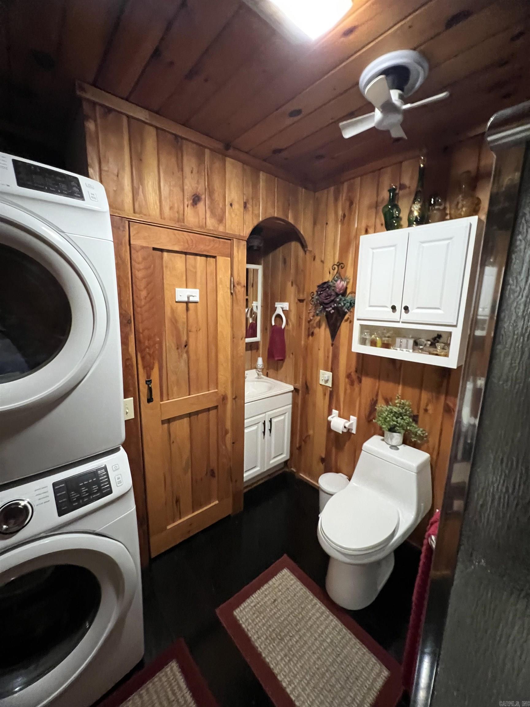 438 Harpers Cove Property Photo 11