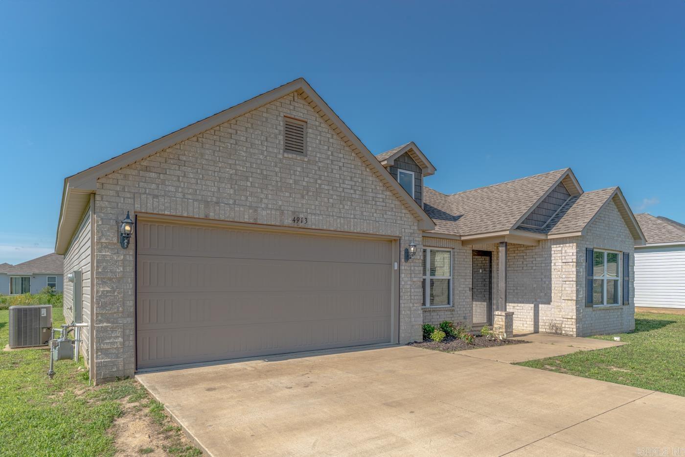 4913 Prospector Drive Property Photo 3