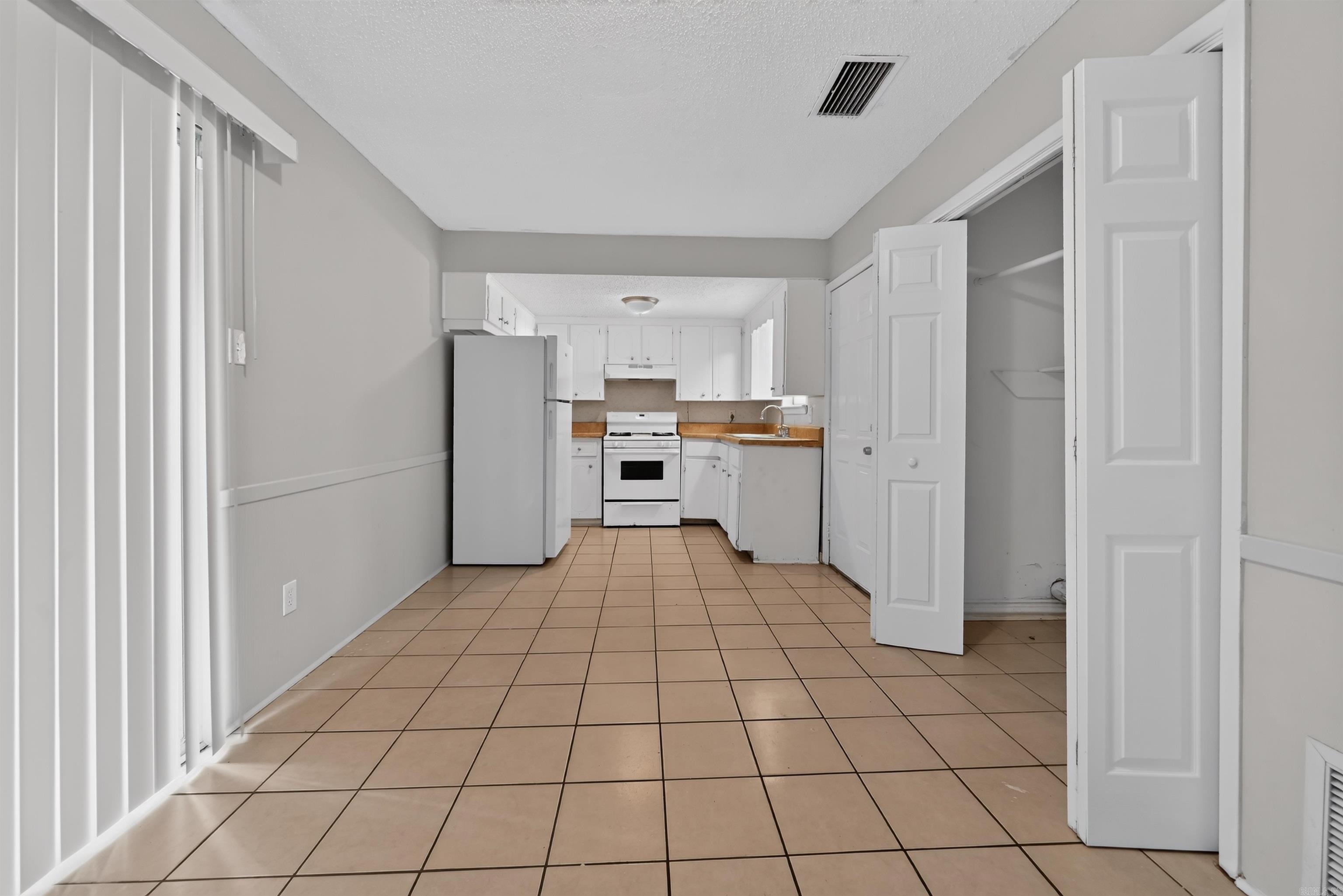 26 Glendale Drive Property Photo 16
