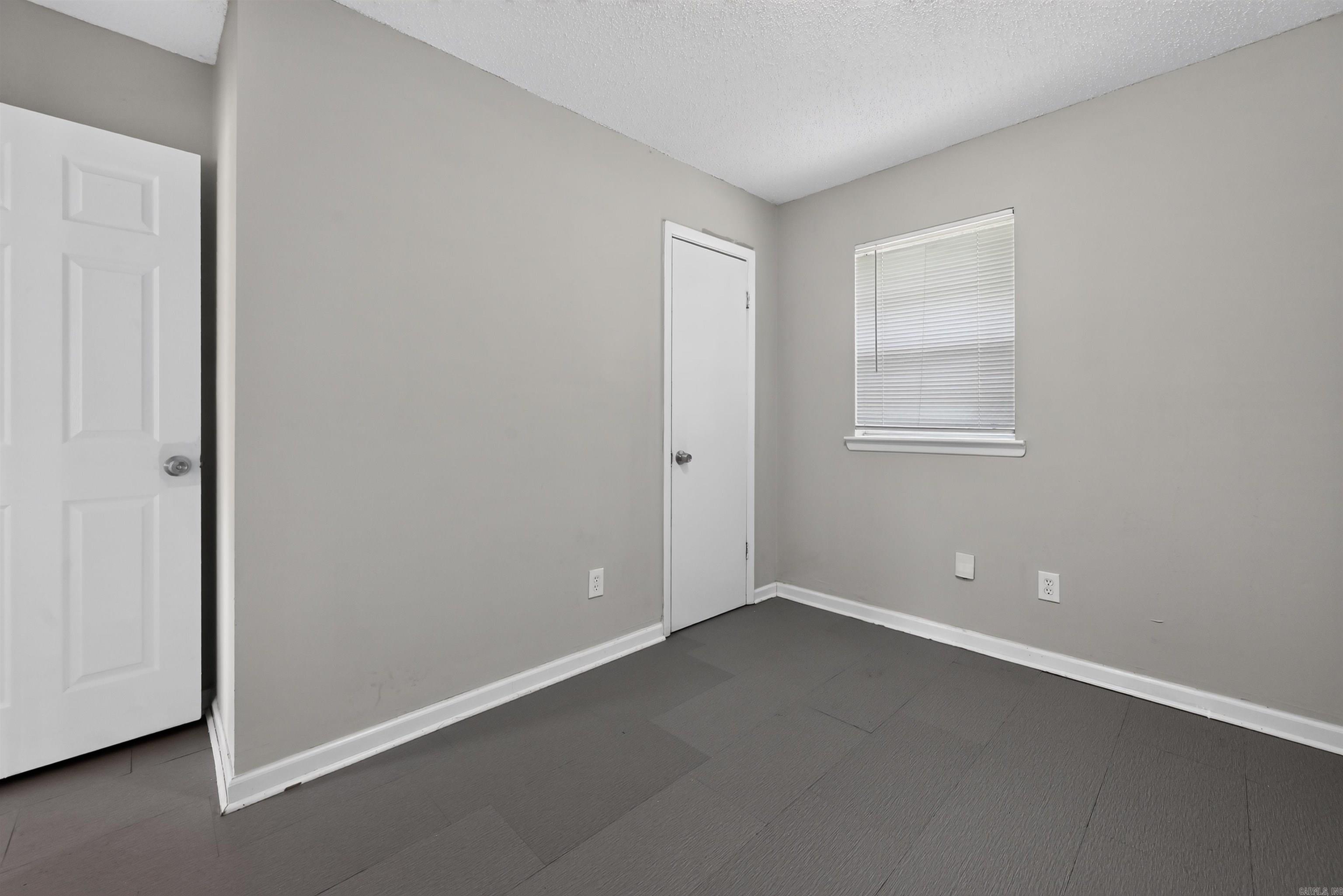 26 Glendale Drive Property Photo 21