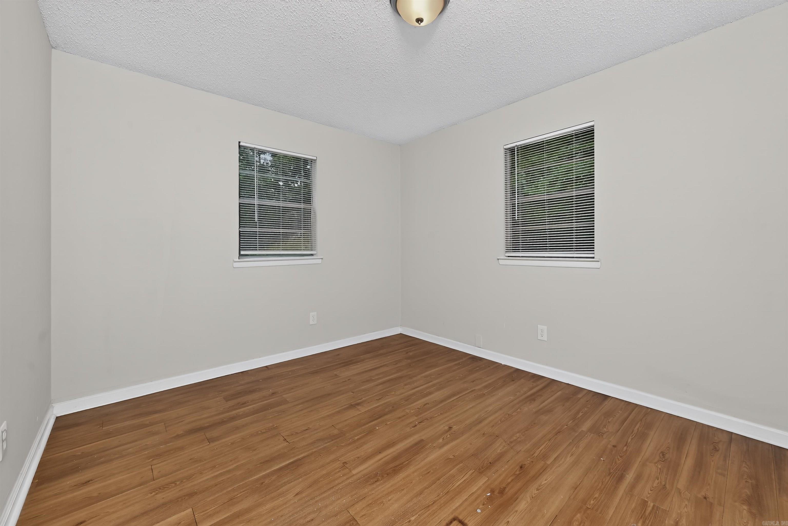 26 Glendale Drive Property Photo 22