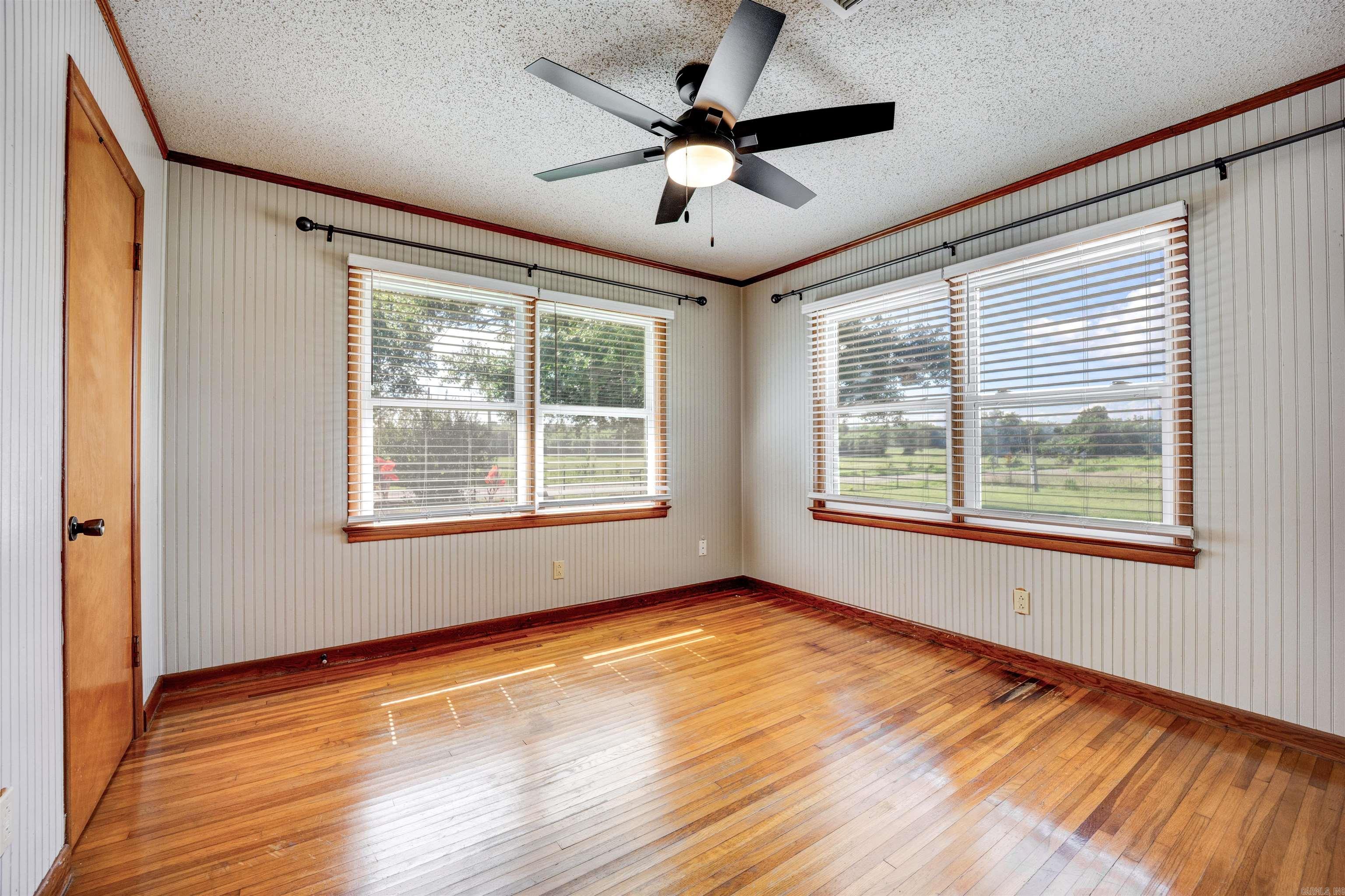 19025 Highway 41 Property Photo 16