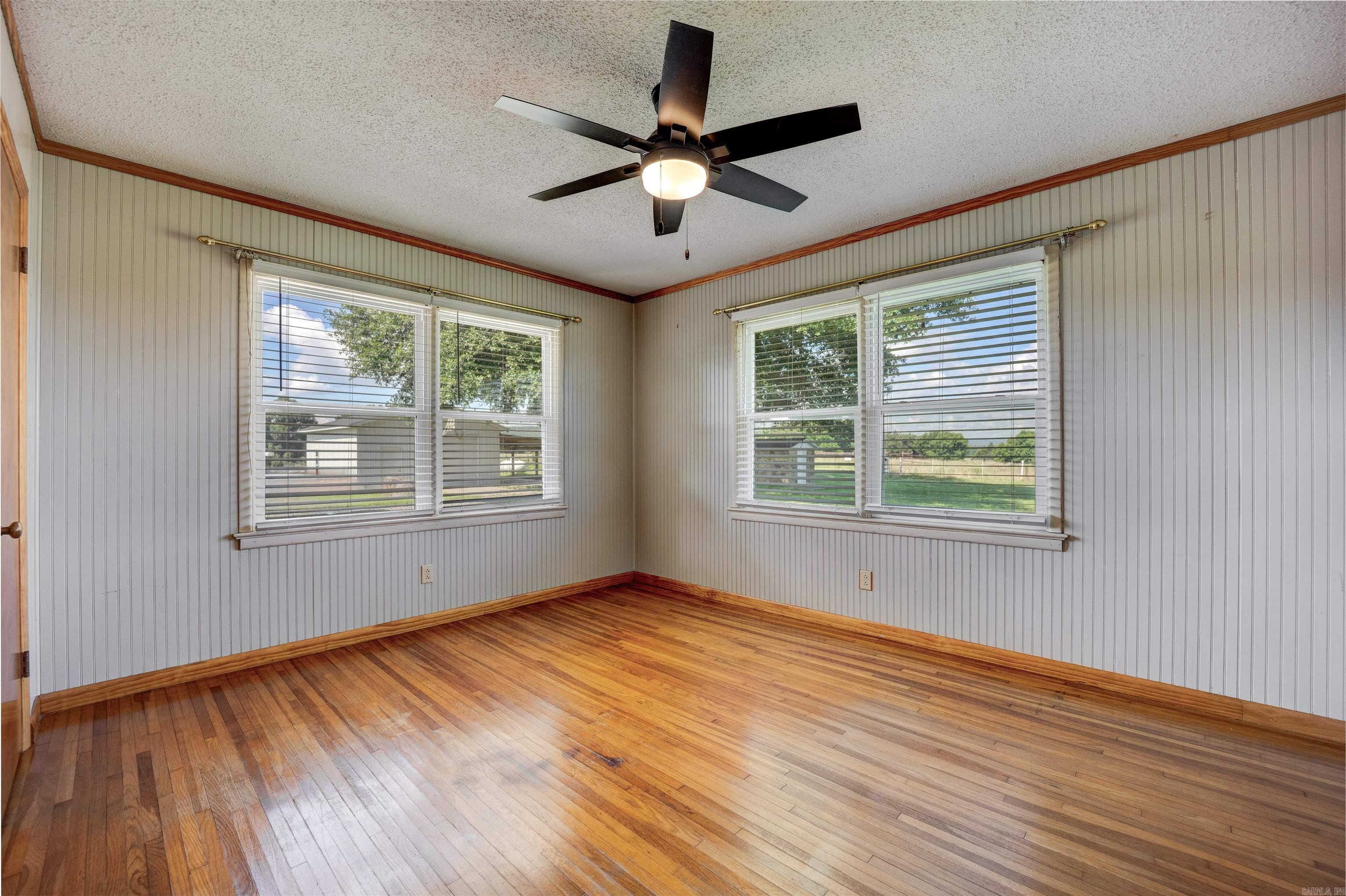 19025 Highway 41 Property Photo 18